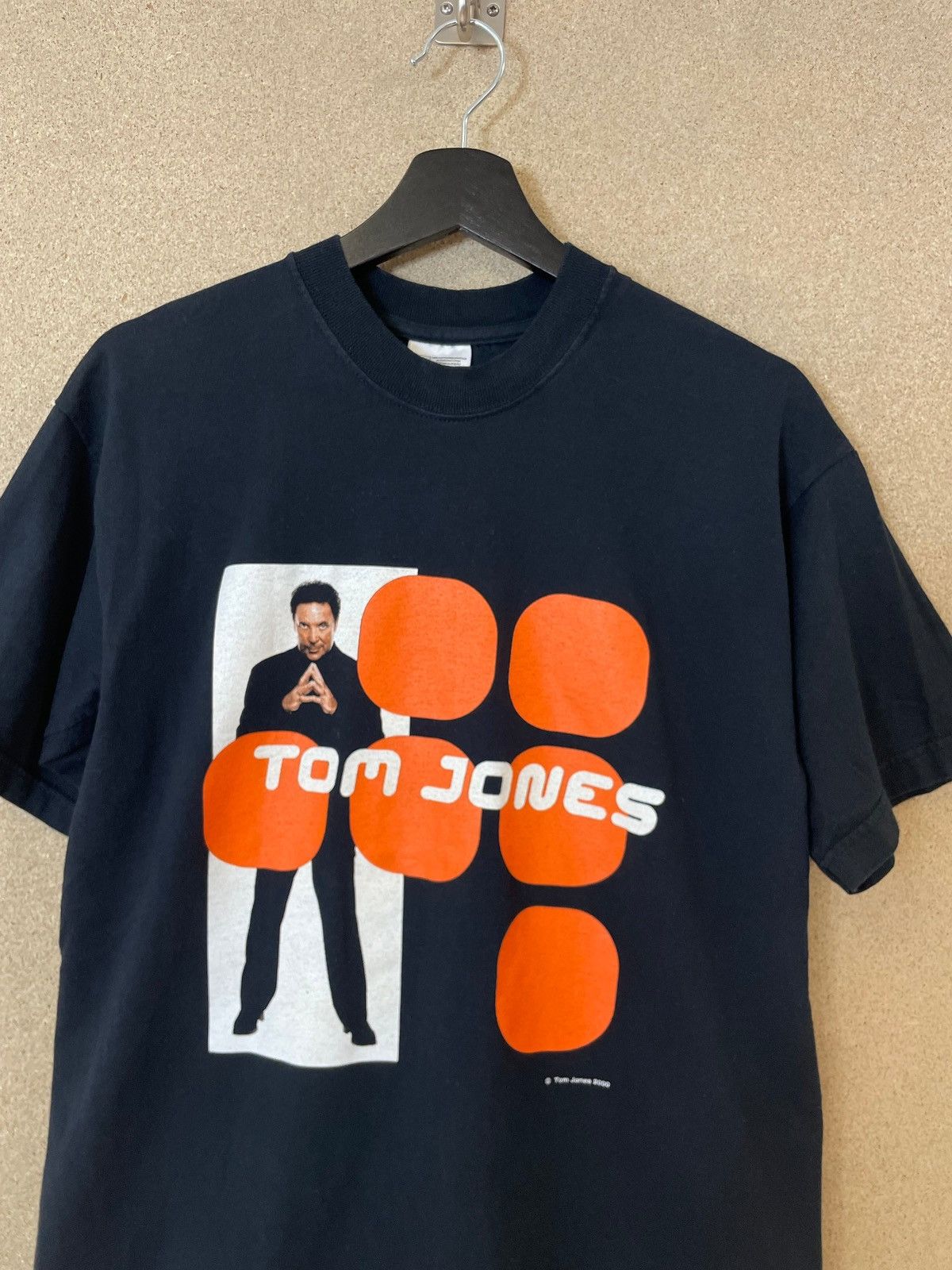 Band Tees × Vintage Vintage 2000 Tom Jones Tour T-shirt - M Size US M / EU 48-50 / 2 - 2 Thumbnail