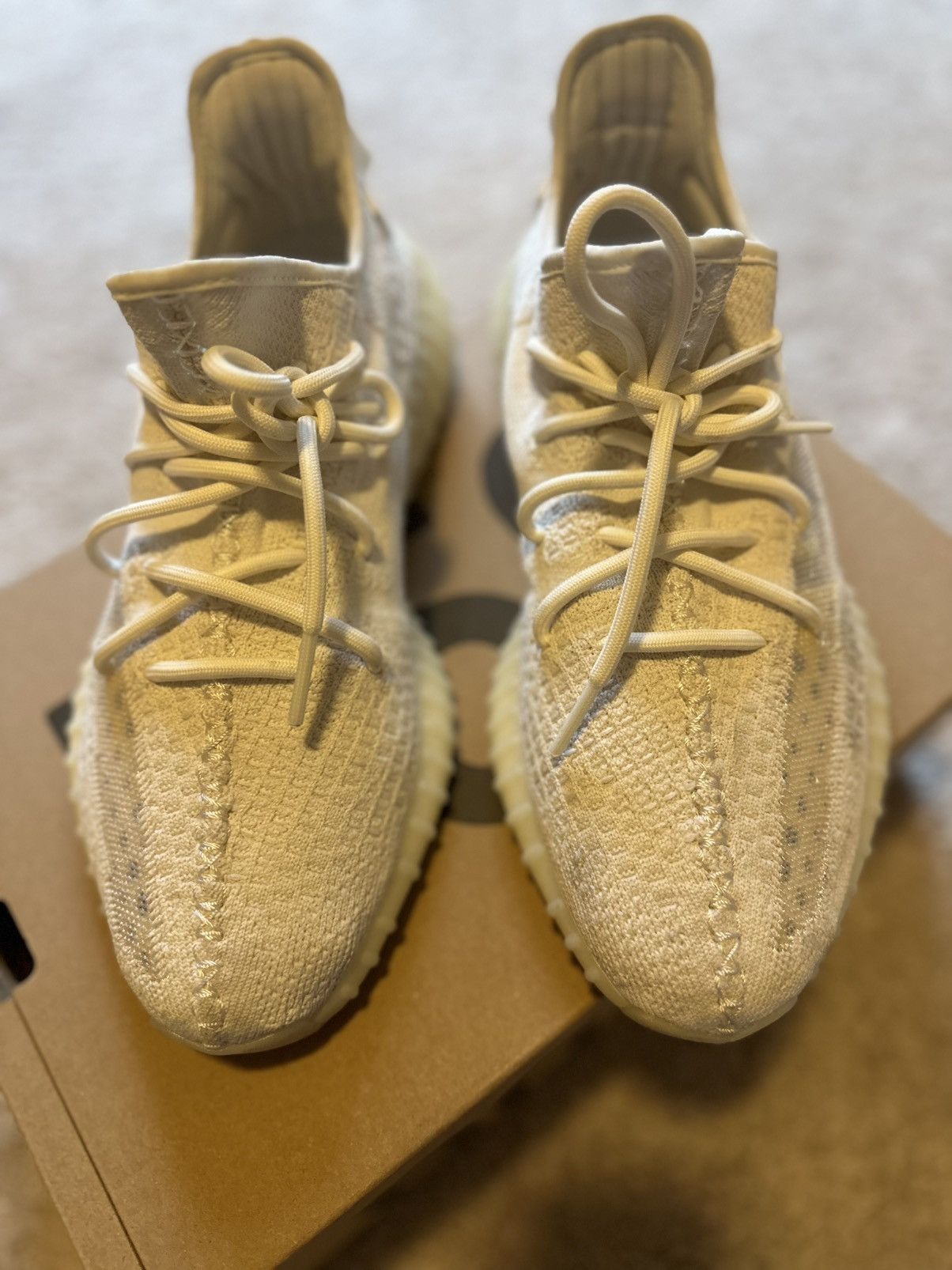 Adidas Yeezy 350 V2 Bone Size 10