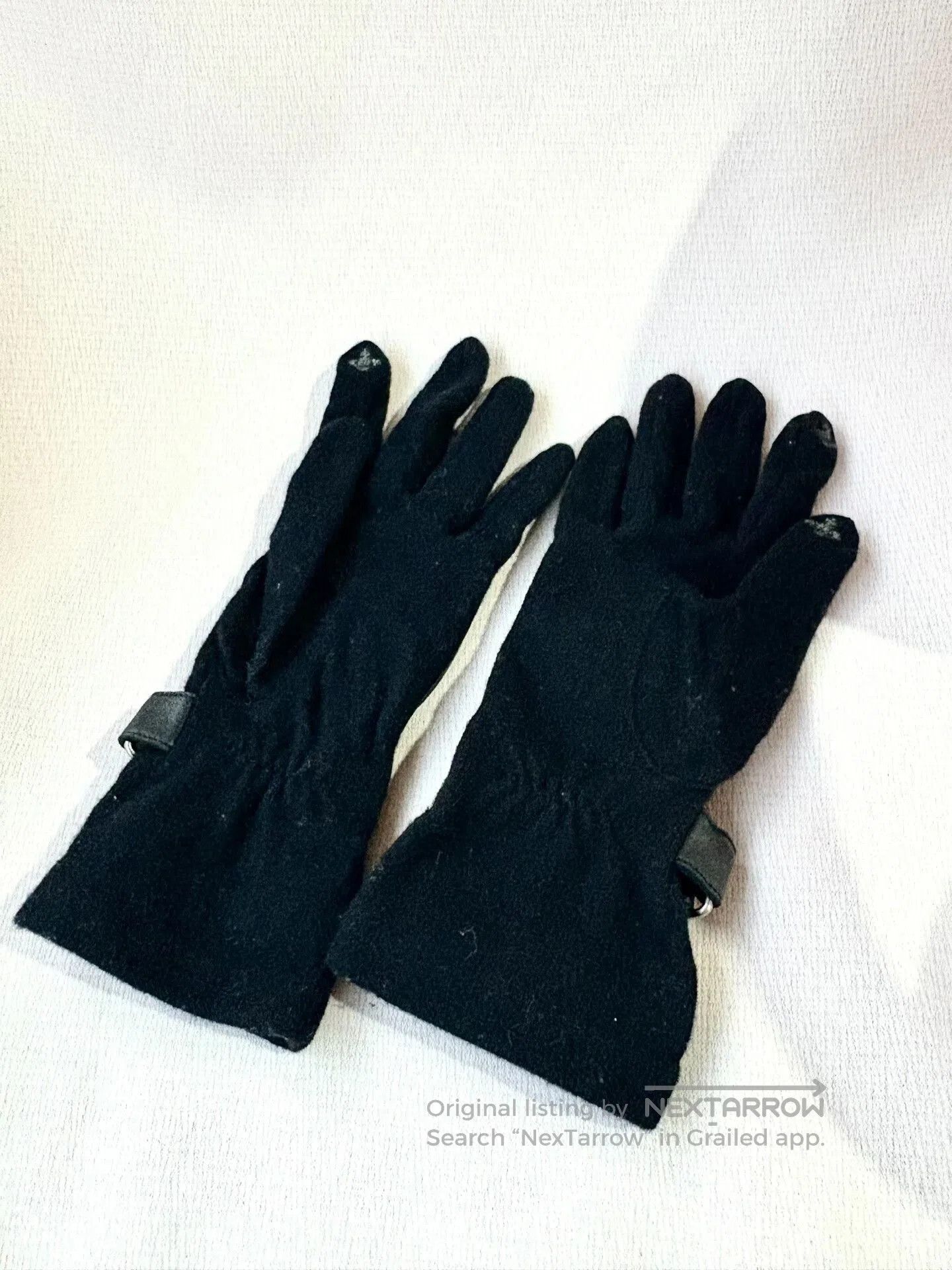 Vivienne Westwood Vivienne Westwood Black Saturn Gloves. Size ONE SIZE - 6 Thumbnail