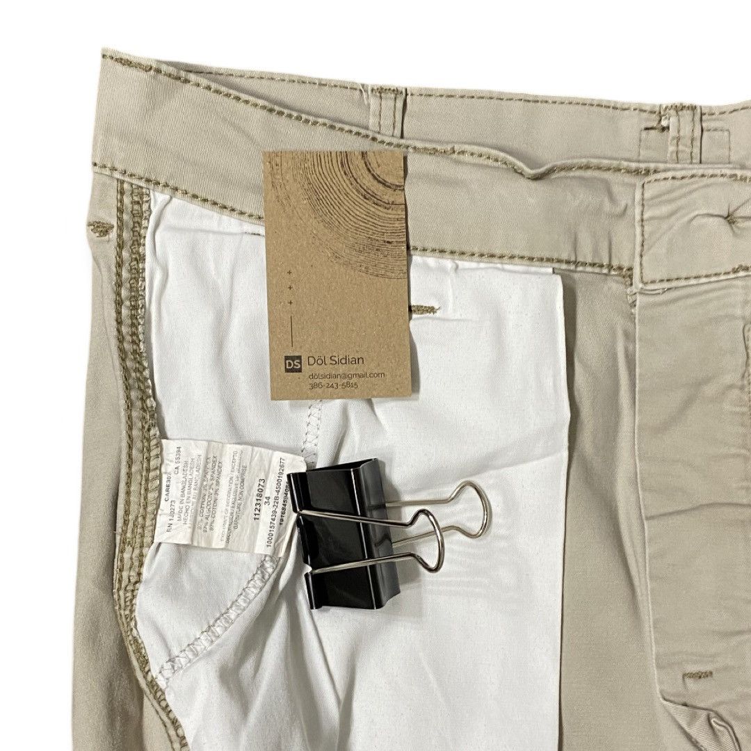 Lee Lee Men’s Beige Cargo Shorts Size 34 Size US 34 / EU 50 - 4 Thumbnail