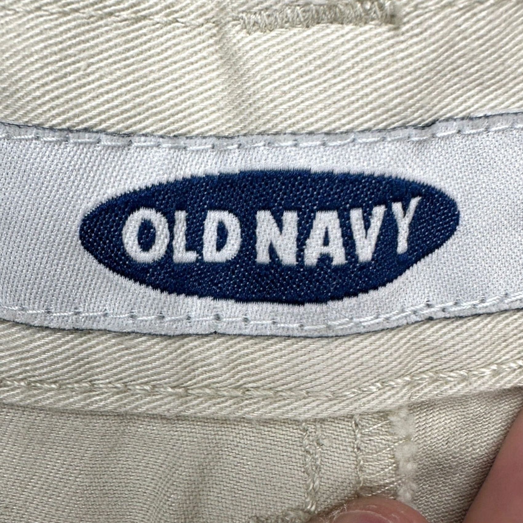 Old Navy Old Navy Mens Shorts 38 Beige Pleated Pockets Outdoor 100% Cotton NEW Size US 38 / EU 54 - 4 Thumbnail