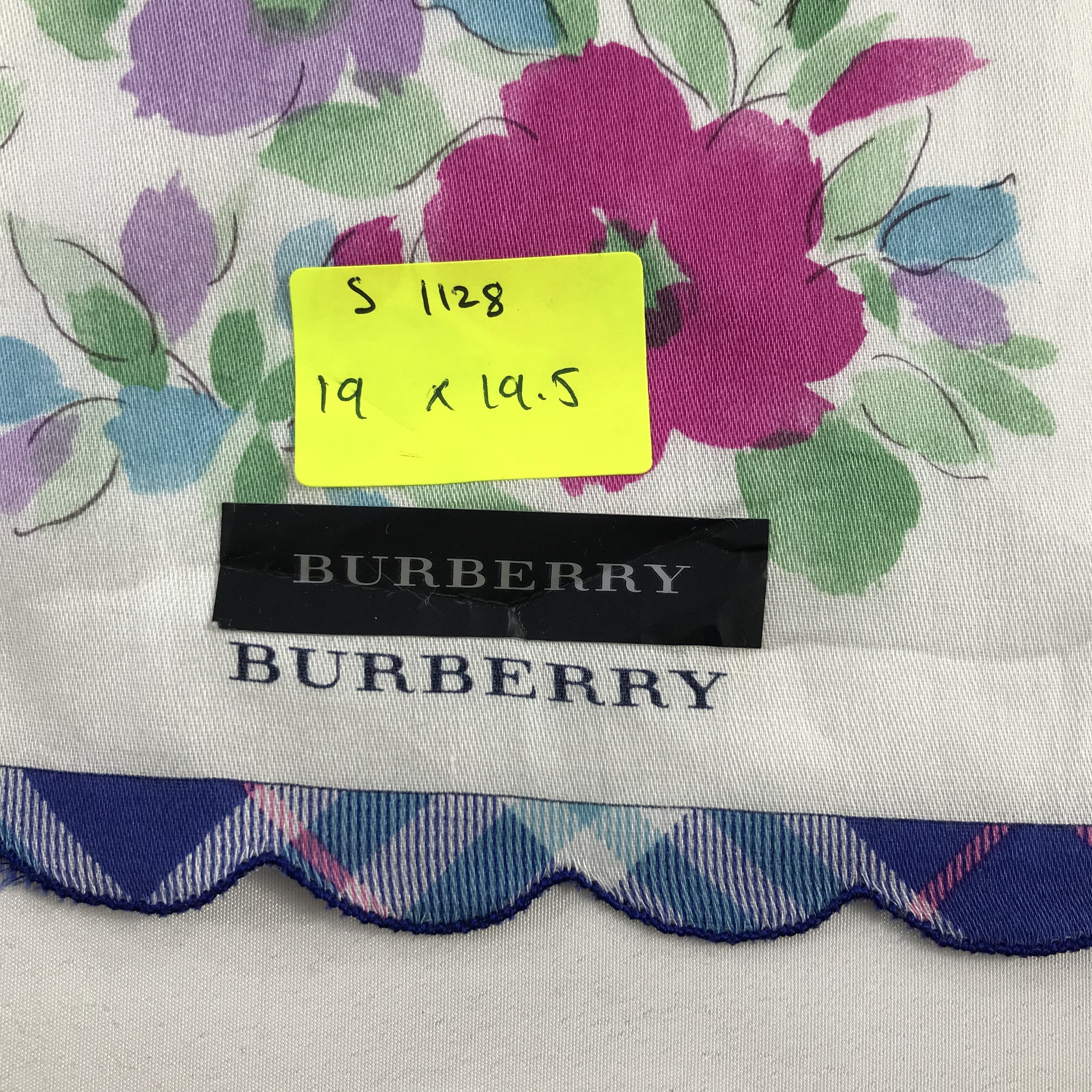 Burberry × Vintage Burberry Bandana / Handkerchief / Neckerchief - S1128 Size ONE SIZE - 5 Thumbnail