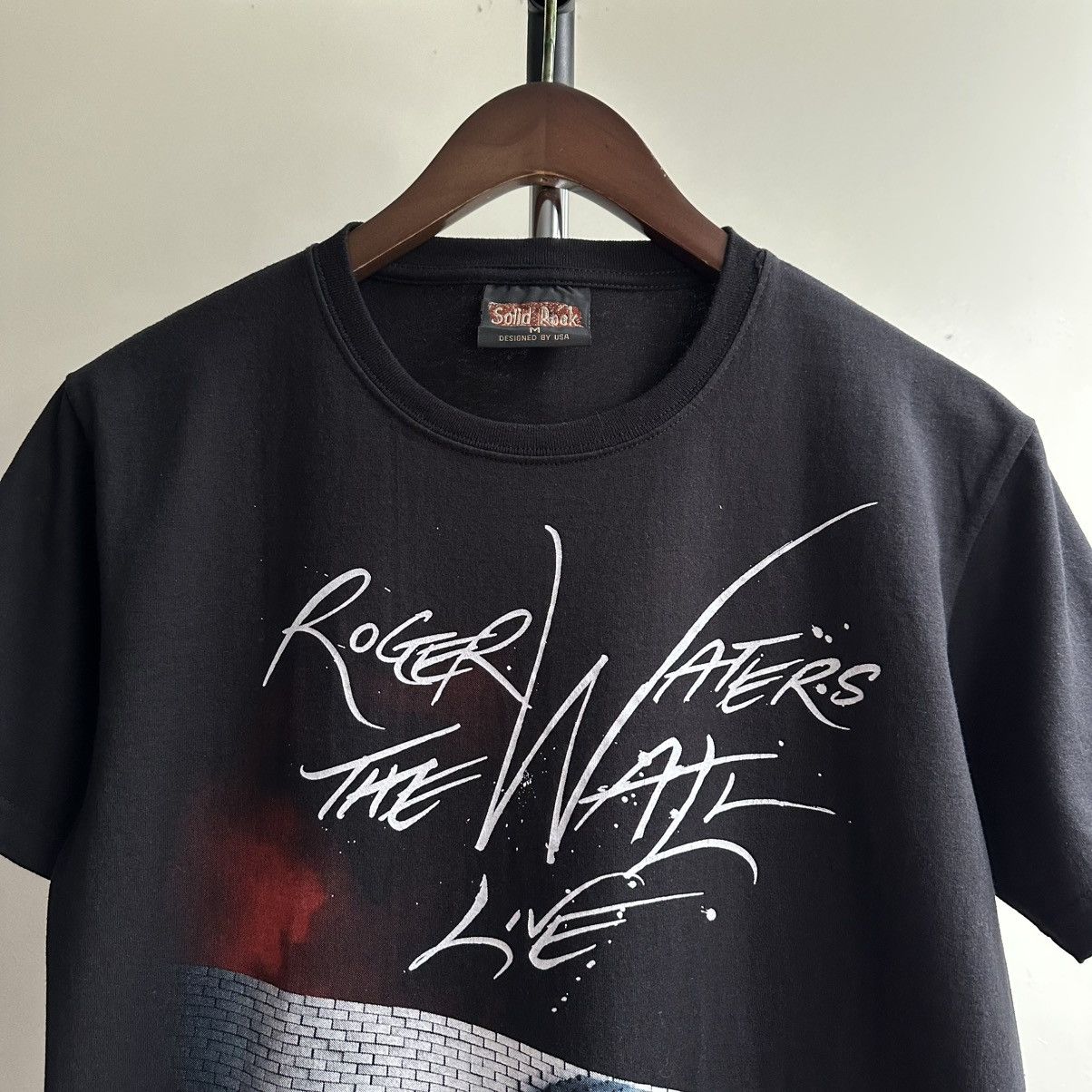 Band Tees Vintage Roger Waters The Wall Live Pink Floyd Band Promo Tee Size US M / EU 48-50 / 2 - 2 Thumbnail