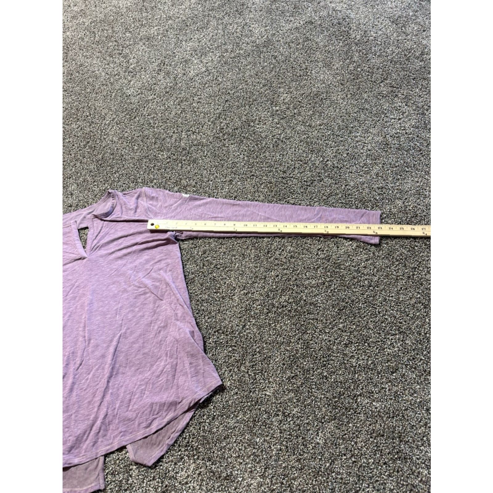 Under Armour Under Armour Celliant Women Tank Shirt Size S Purple Lightweight Running Size S / US 4 / IT 40 - 6 Thumbnail