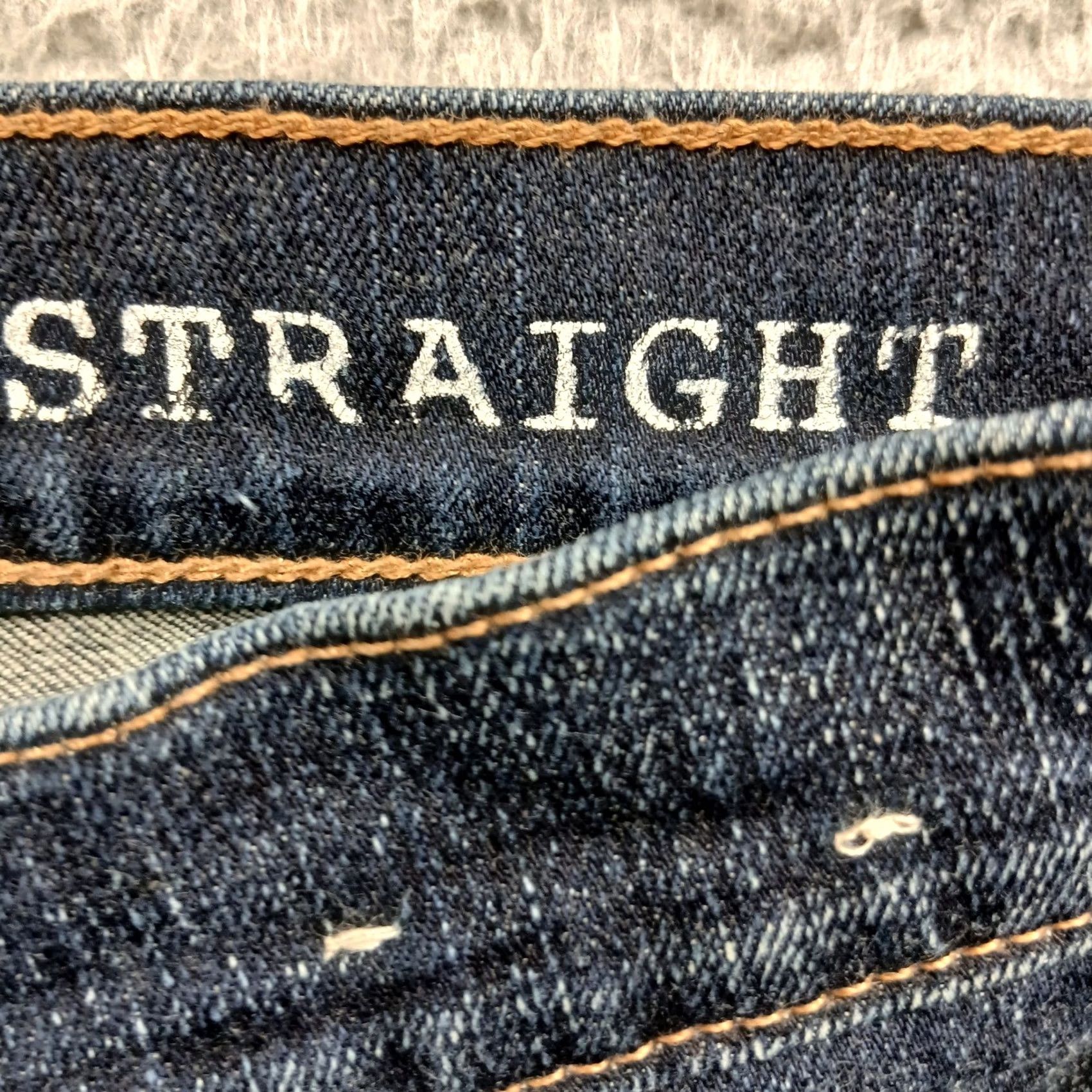 Madewell Madewell Jeans Straight Leg Men W33 L32 Dark Indigo EUC Size US 33 - 5 Thumbnail