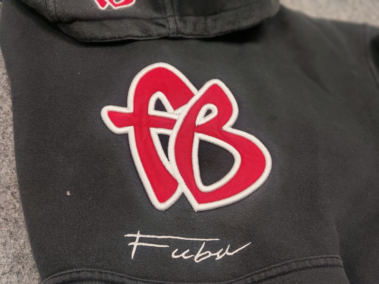 Fubu Vintage Fubu Embroidered Rap Y2K Faded Black Hoodie Hip Hop Size US S / EU 44-46 / 1 - 14 Thumbnail