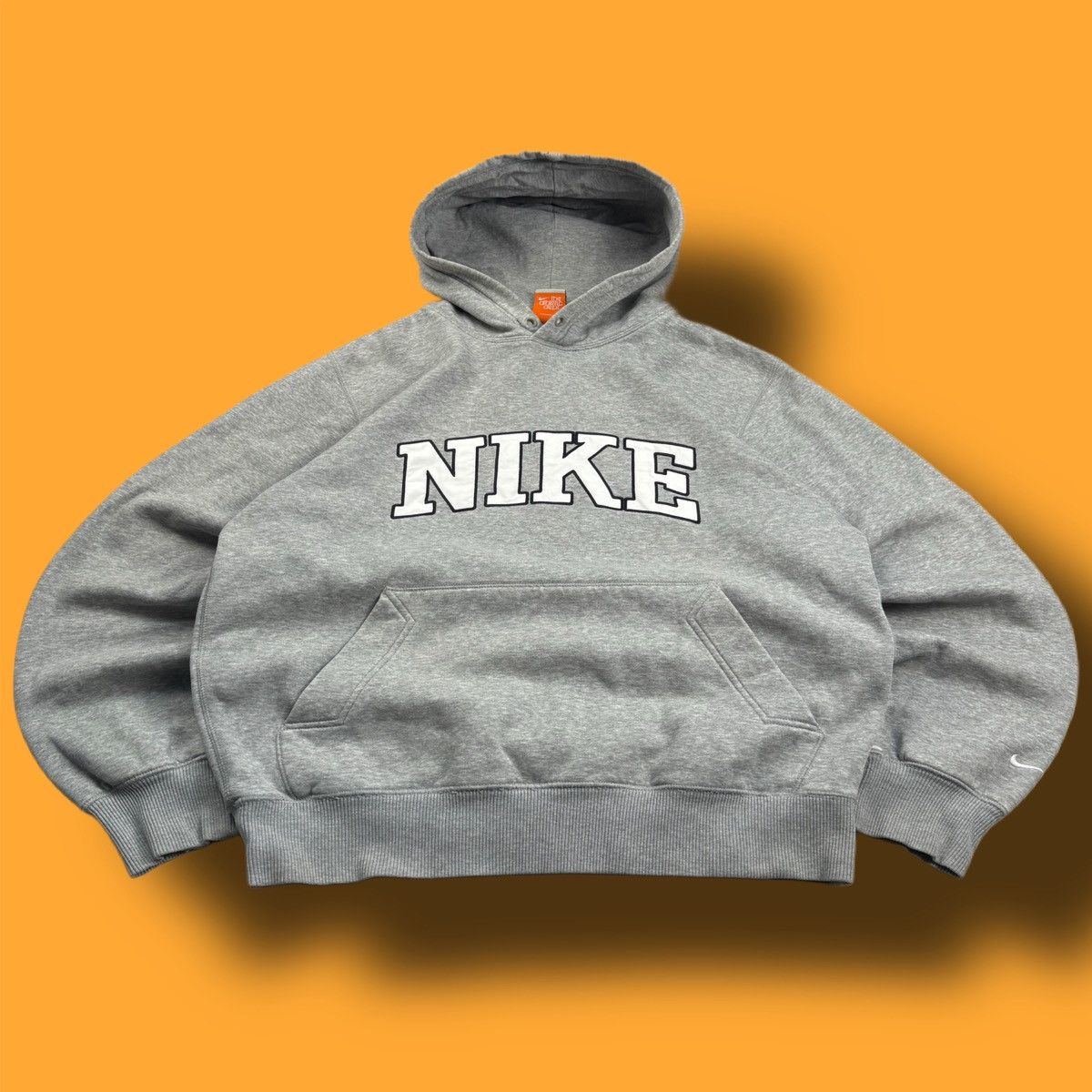 Nike × Vintage NIKE VINTAGE CENTER LOGO OVERSIZE BOXY HOODIE Size US S / EU 44-46 / 1 - 1 Thumbnail
