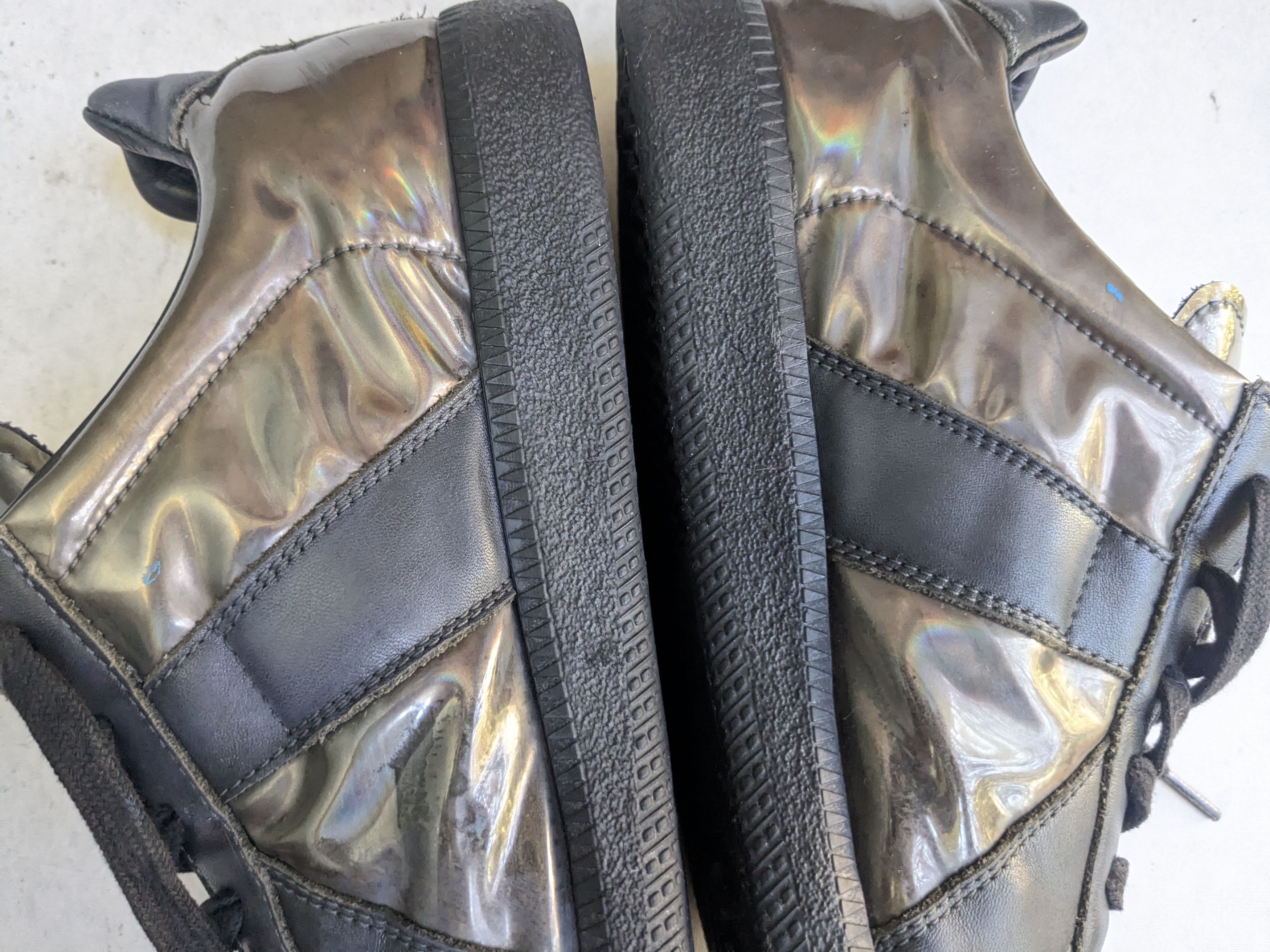 Maison Margiela Maison Margiela Replica GAT Gray Iridescent 10 43 Low Tops Size US 10 / EU 43 - 15 Thumbnail
