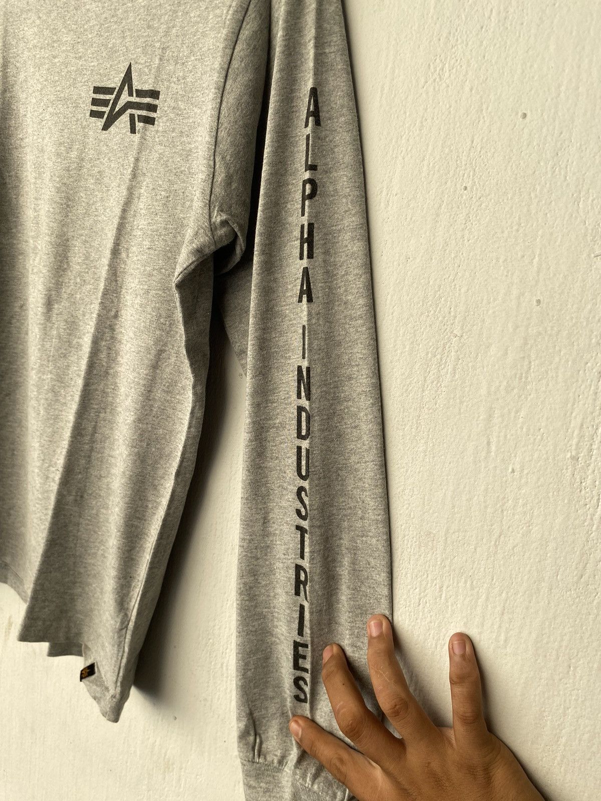 Alpha Industries Vintage Alpha Industries LS Tee Size US M / EU 48-50 / 2 - 5 Thumbnail