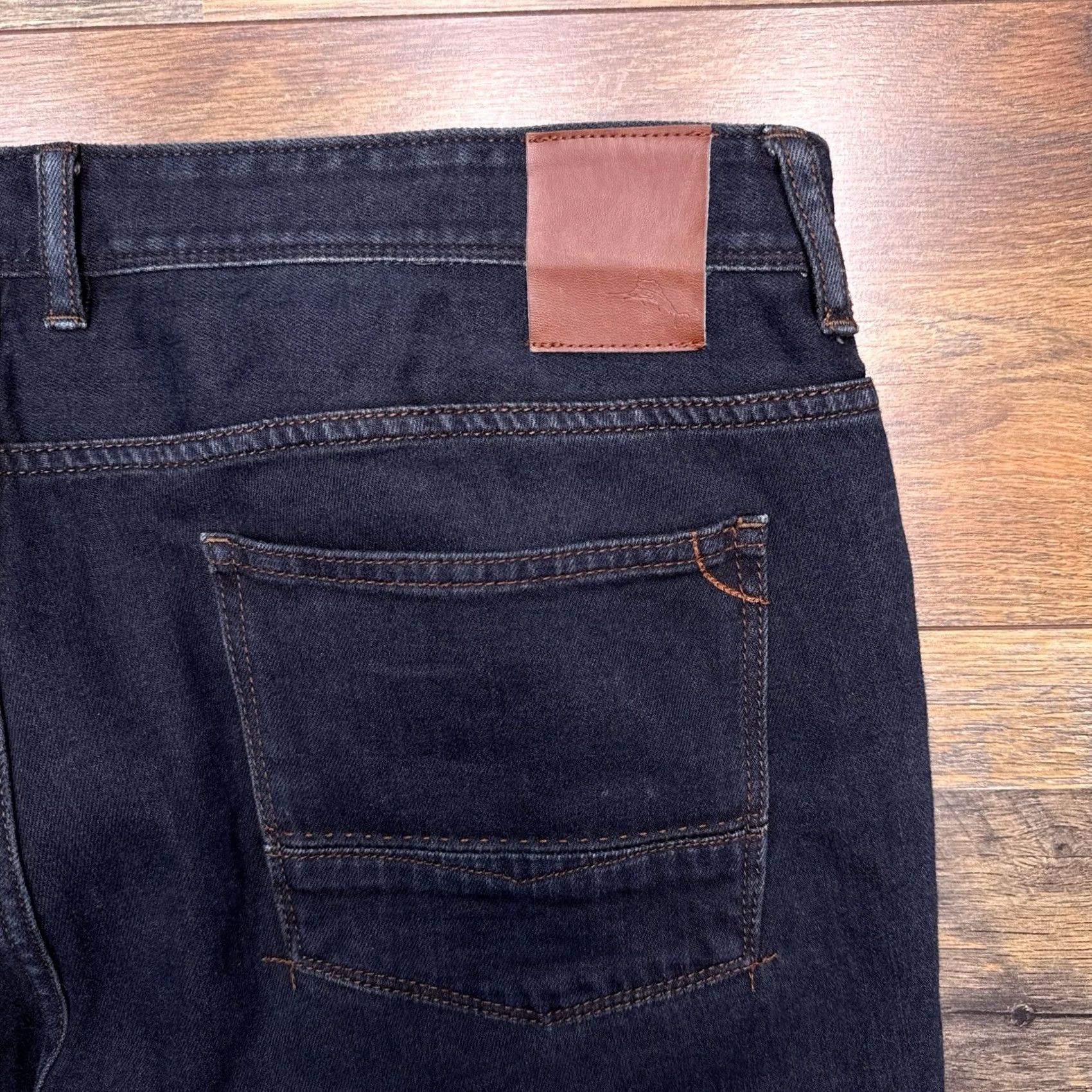 Tommy Bahama Tommy Bahama Antigua Cove Jeans Mens 40x34 Dark Indigo Standard Fit Authentic Size US 40 / EU 56 - 2 Thumbnail
