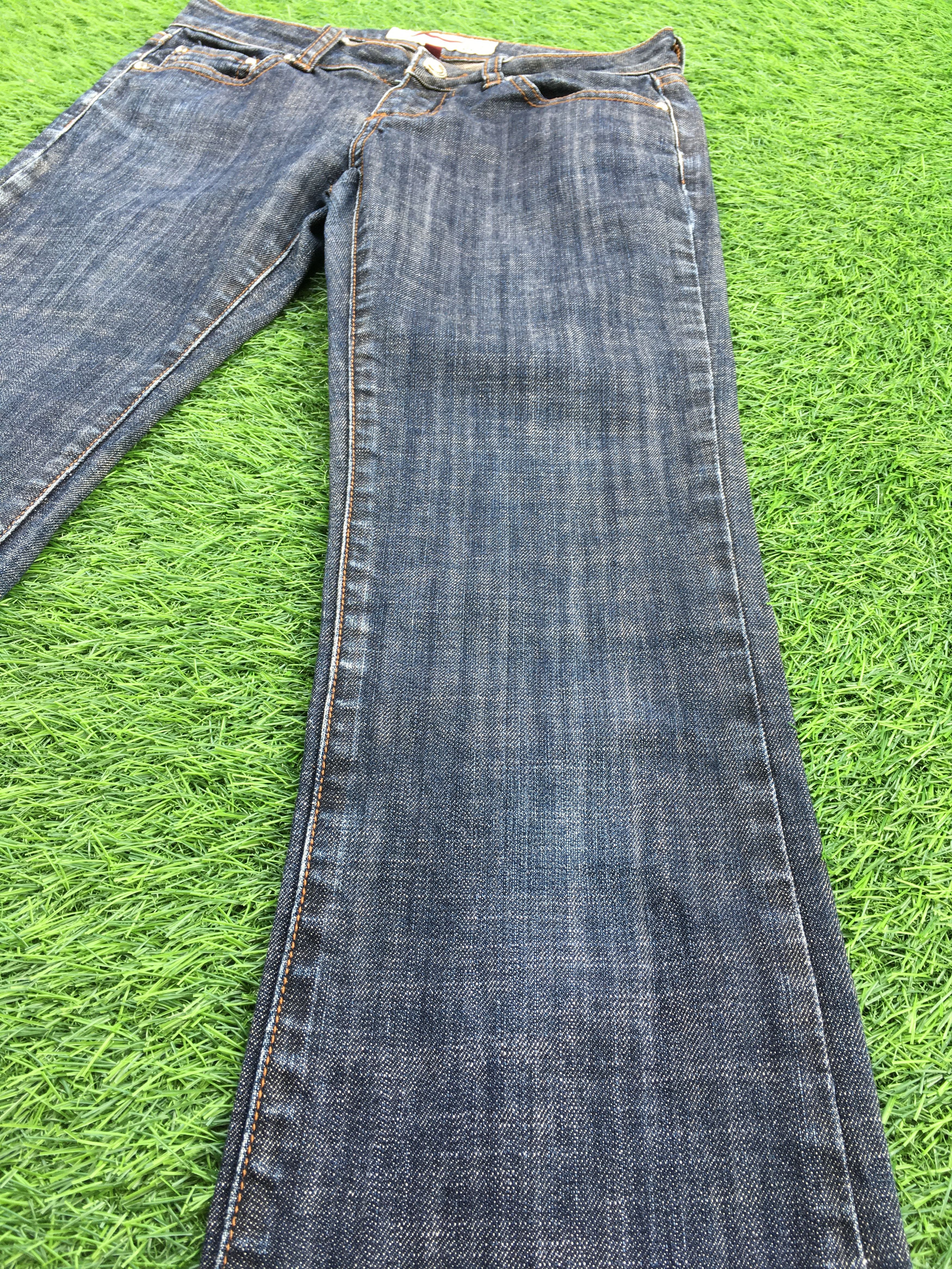 Designer Y2K LA Idol USA Low Rise Distressed Bootcut Jeans D-1174 Size 26" / US 2 / IT 38 - 6 Thumbnail