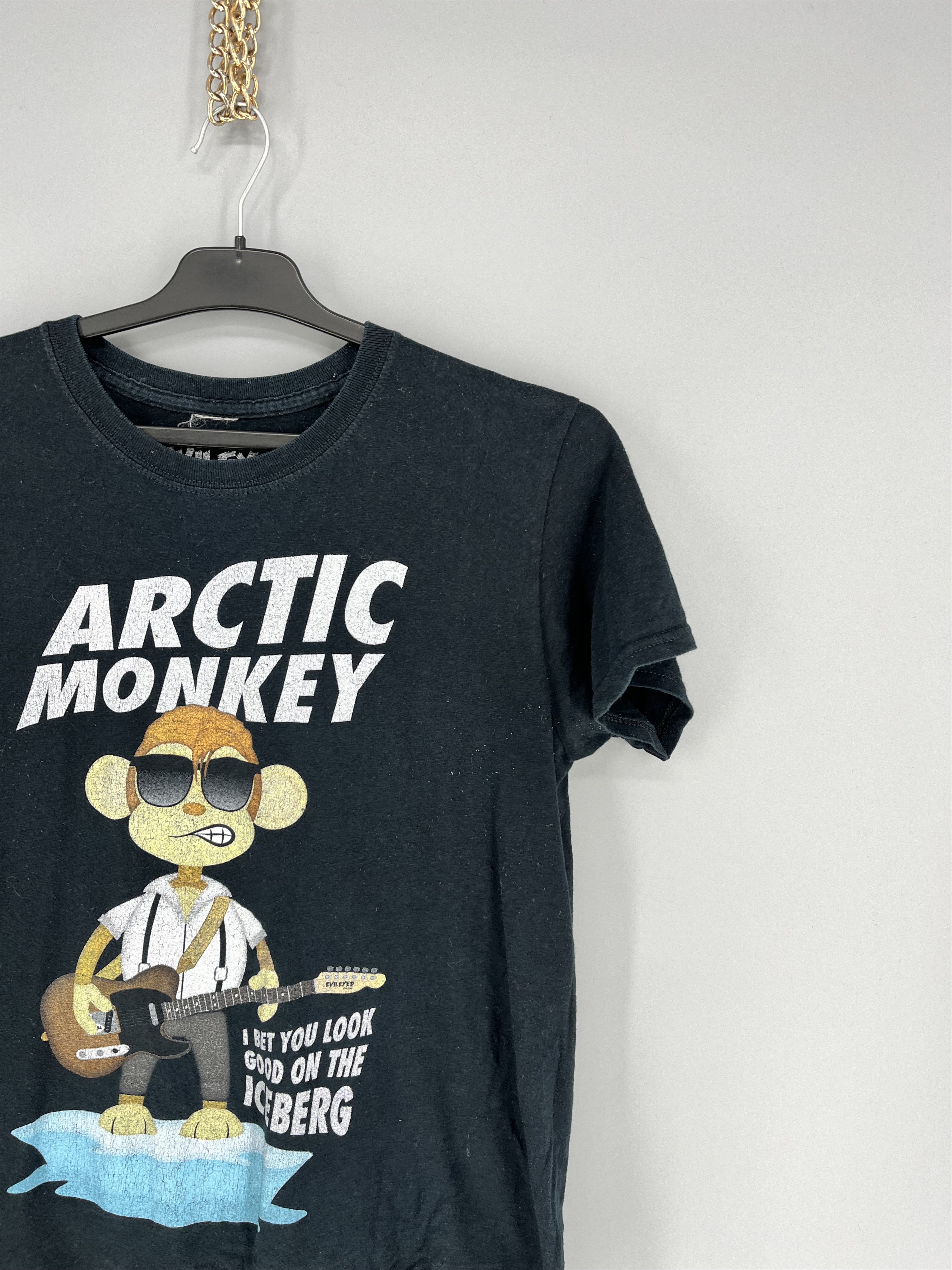 Band Tees Vintage Y2K Arctic Monkeys Retro Band Rock Tshirt Streetwear Size US S / EU 44-46 / 1 - 5 Thumbnail
