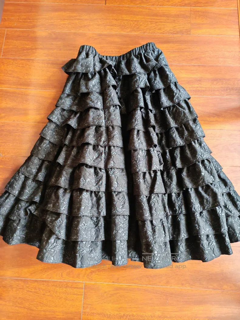 Comme des Garcons Comme Des Garcons size M Women's half skirt, tiered skirt, Size 23" - 1 Thumbnail