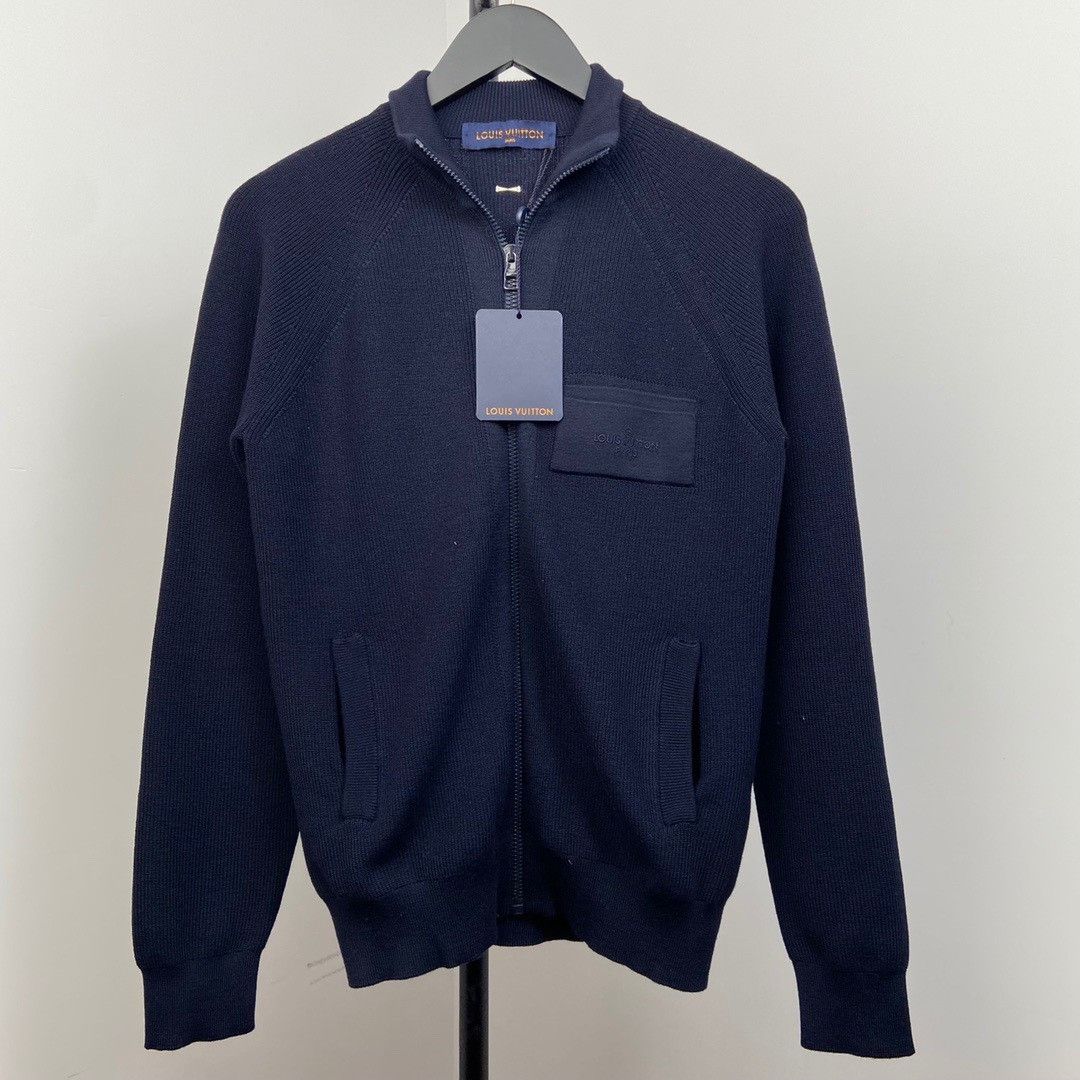 Louis Vuitton Louis Vuitton LV pocket embroidered letter-knit zip jacket Size US XS / EU 42 / 0 - 1 Thumbnail