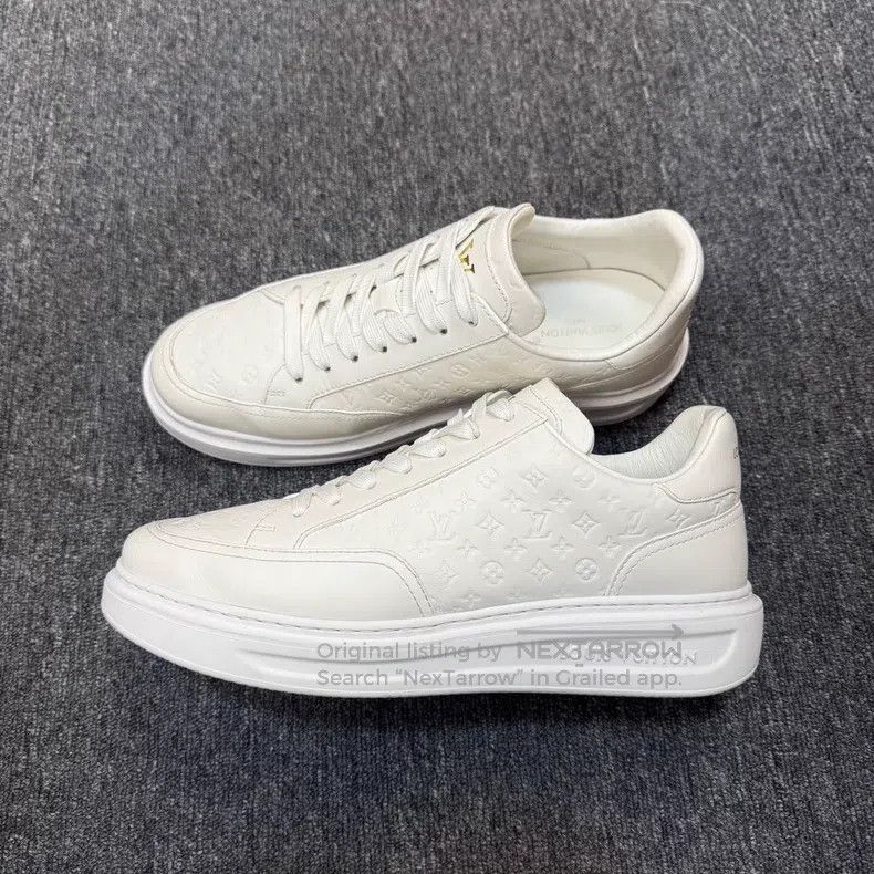 Louis Vuitton Louis Vuitton White embossed full print shoes Size US 8 / EU 41 - 3 Thumbnail