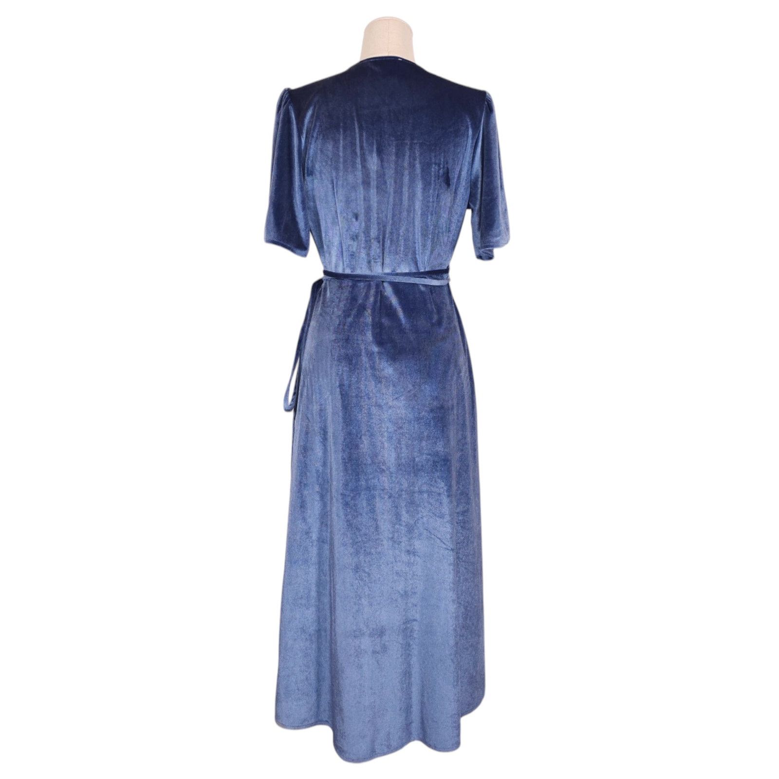 Other Baltic Born Allison Velvet Midi Dress Blue Sz Medium Size M / US 6-8 / IT 42-44 - 3 Thumbnail