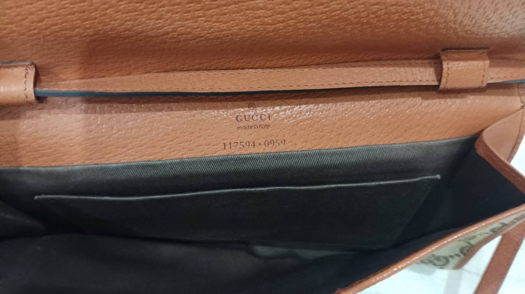 Gucci VTG Gucci Bamboo Bar Clutch Bag, GG Canvas Size ONE SIZE - 11 Thumbnail
