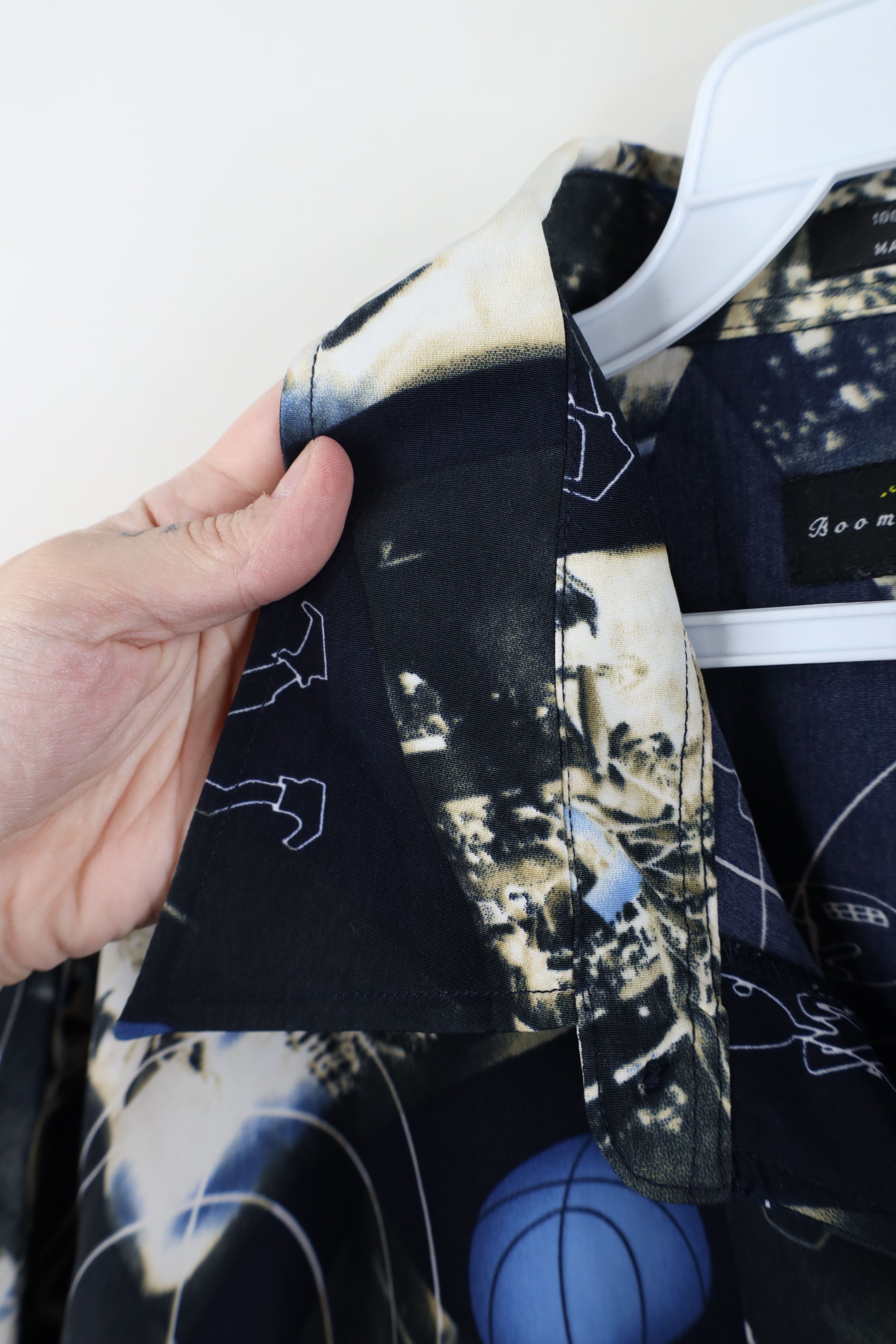 Vintage Vintage 90s Y2K Streetwear All Over Print Button Shirt Size US XXL / EU 58 / 5 - 7 Thumbnail