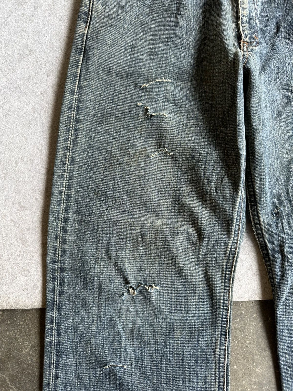 Lee OFFER ACCEPT🩸Vintage LEE Ripped Jean Distressed Denim Pants Size US 31 - 6 Thumbnail