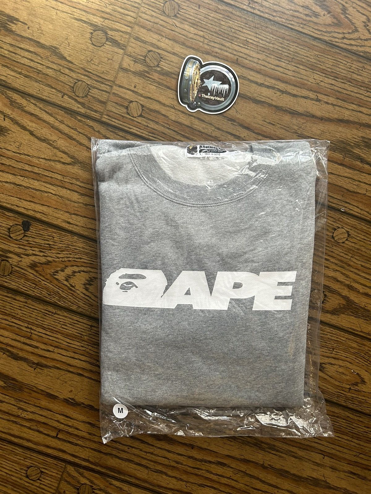 Bape Bape Crewneck Sweater Size US M / EU 48-50 / 2 - 5 Thumbnail