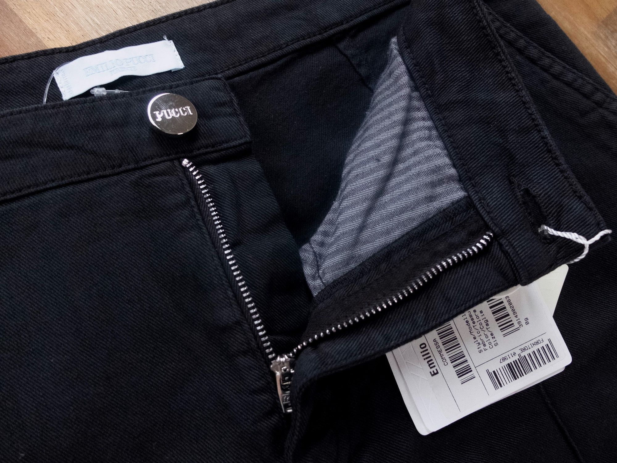 Emilio Pucci EMILIO PUCCI black skinny stretch jeans 12 46 authentic Size 32" / US 10 / IT 46 - 9 Thumbnail