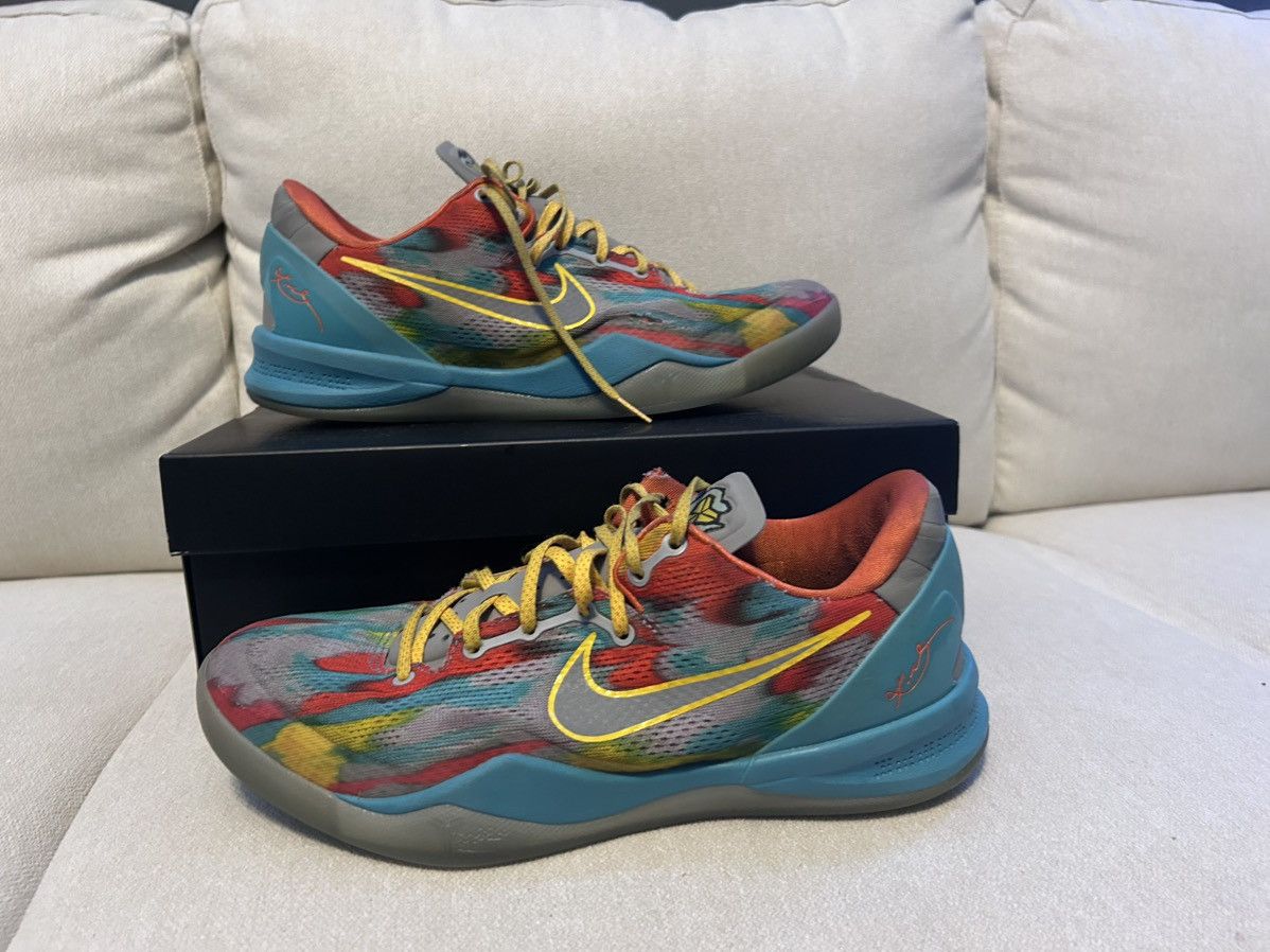 Nike Kobe Venice beach Size US 10.5 / EU 43-44 - 2 Thumbnail