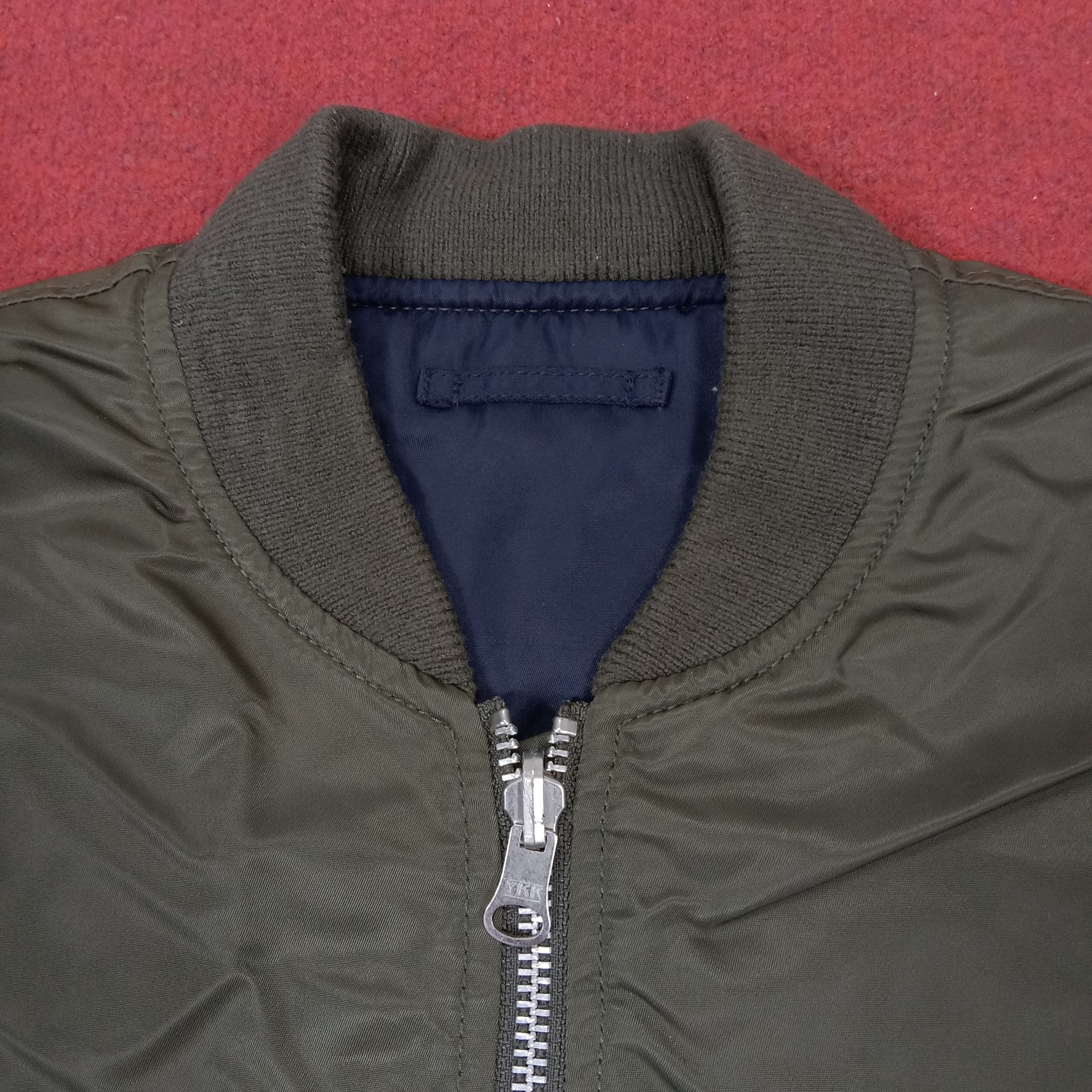 Japanese Brand × Vintage Uniqlo X Undercover Custom Logo Style Reversible Jacket Size US L / EU 52-54 / 3 - 5 Thumbnail