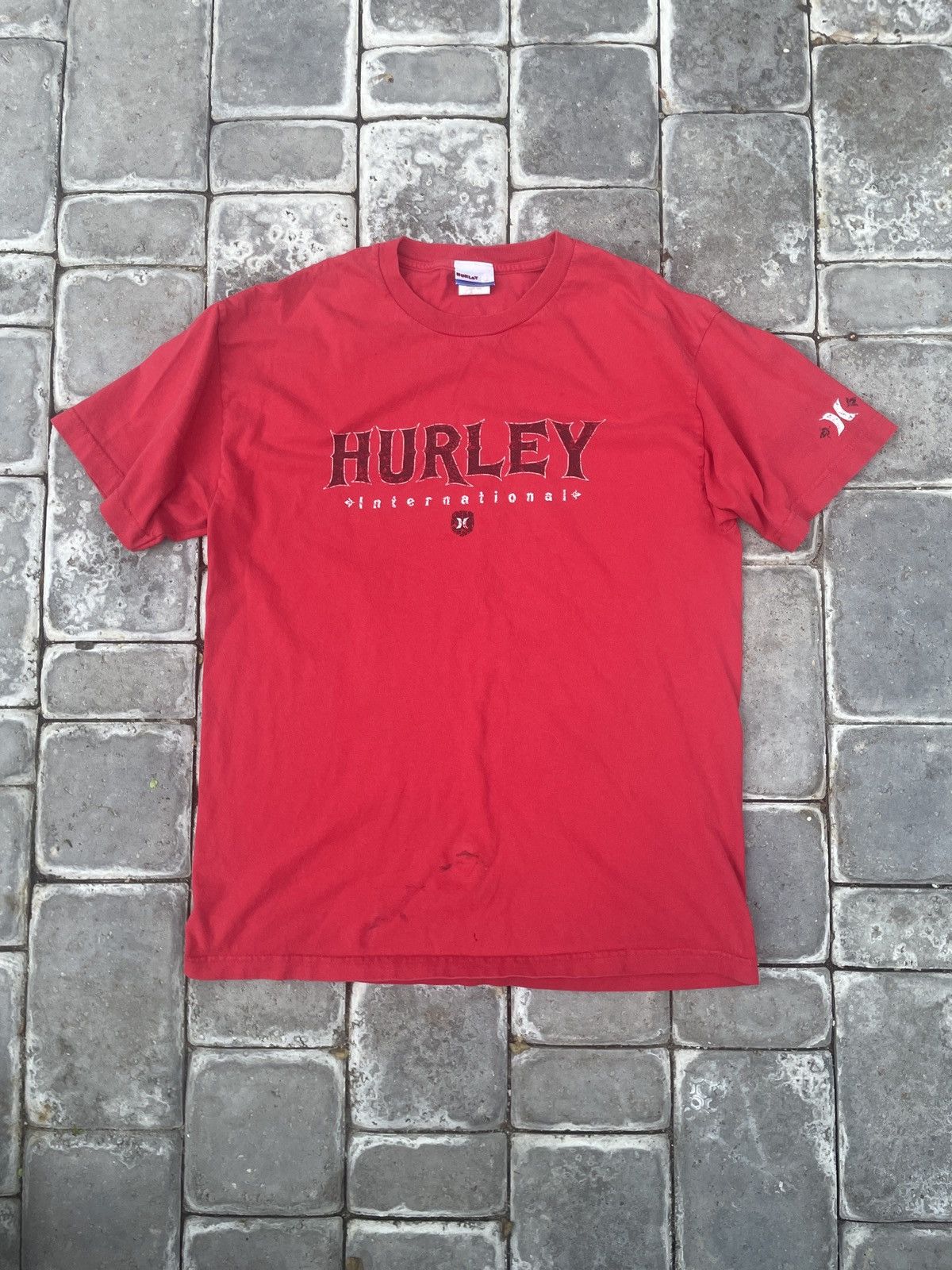 Hurley × Vintage Hurley International Tee Size US L / EU 52-54 / 3 - 1 Thumbnail