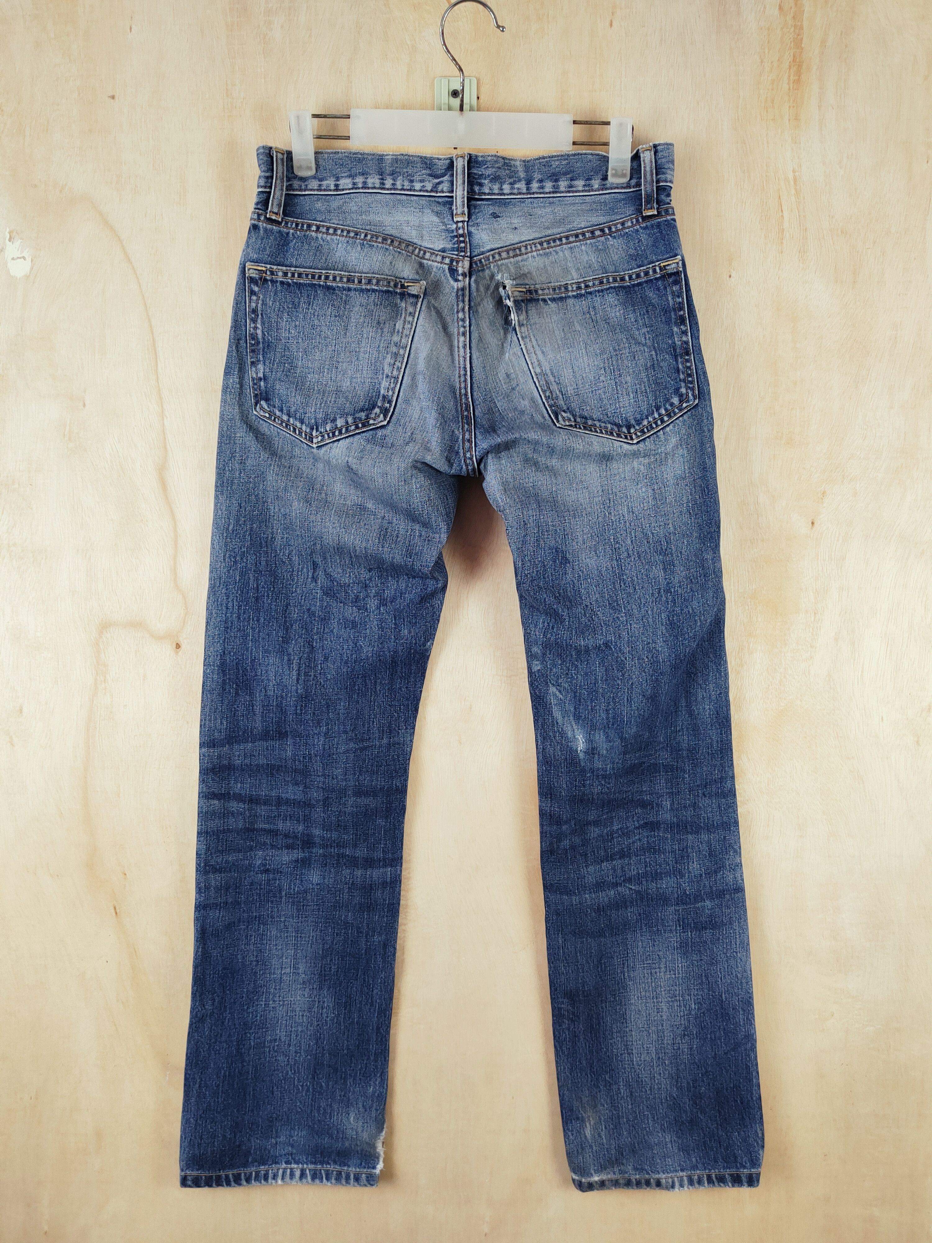 Japanese Brand Uniqlo Blue Faded Distressed Ripped Jeans #S2651 Size US 30 / EU 46 - 7 Thumbnail