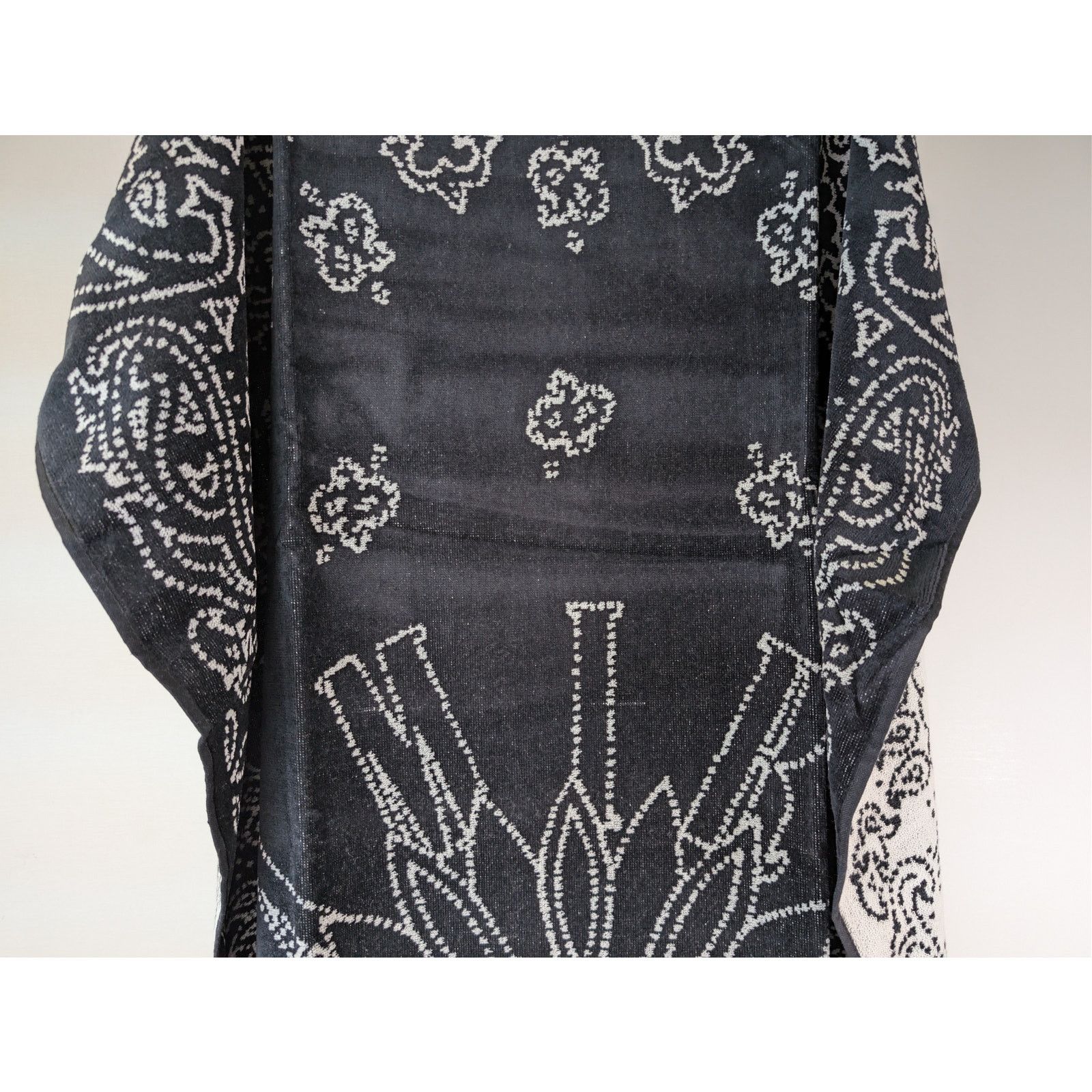 Amiri o1rshd1 Size: OS / Q:3 / bandana cotton towel in Black/White Size ONE SIZE - 4 Thumbnail