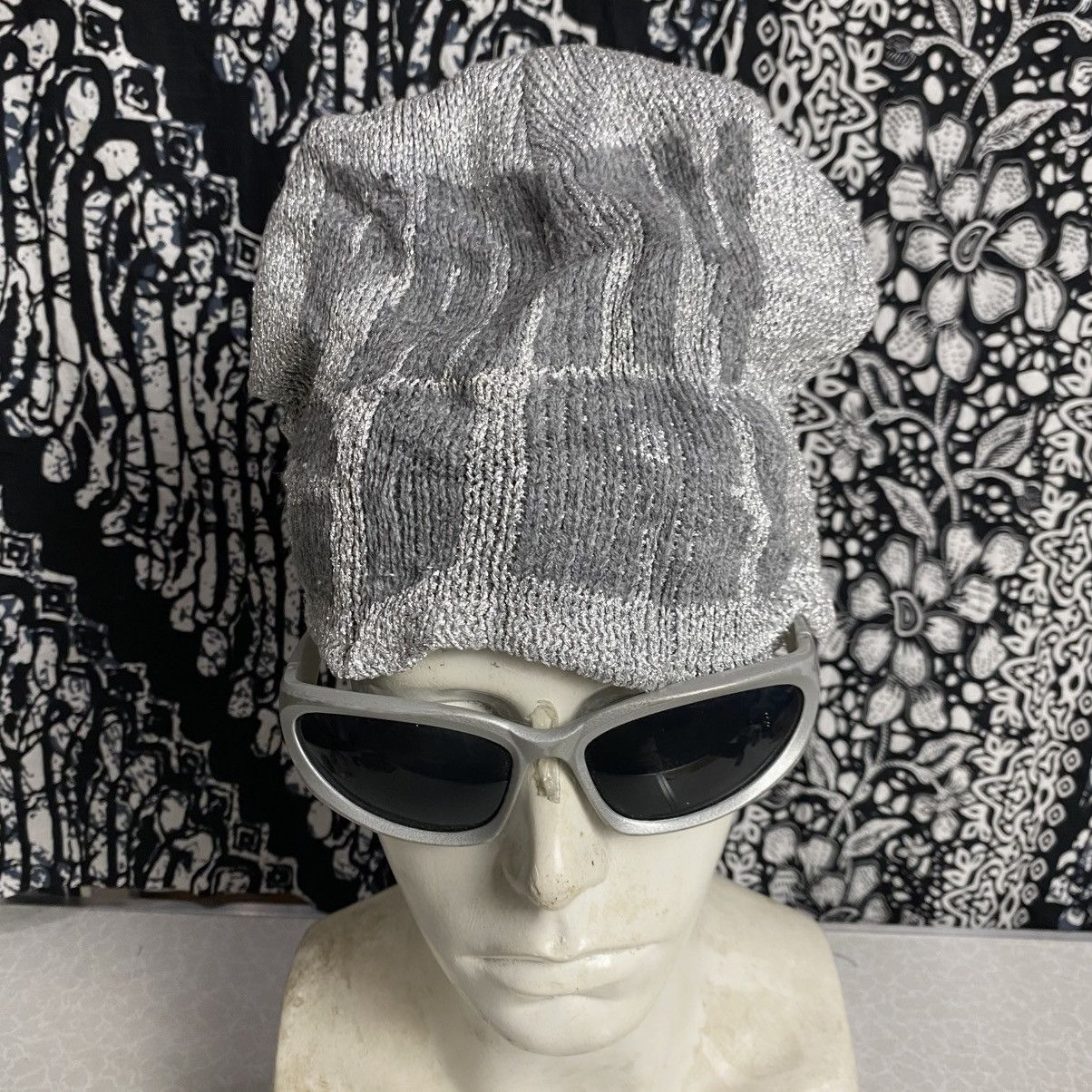 Japanese Brand × Vintage 2000s y2k party girls night out beanie hats Size ONE SIZE - 1 Thumbnail