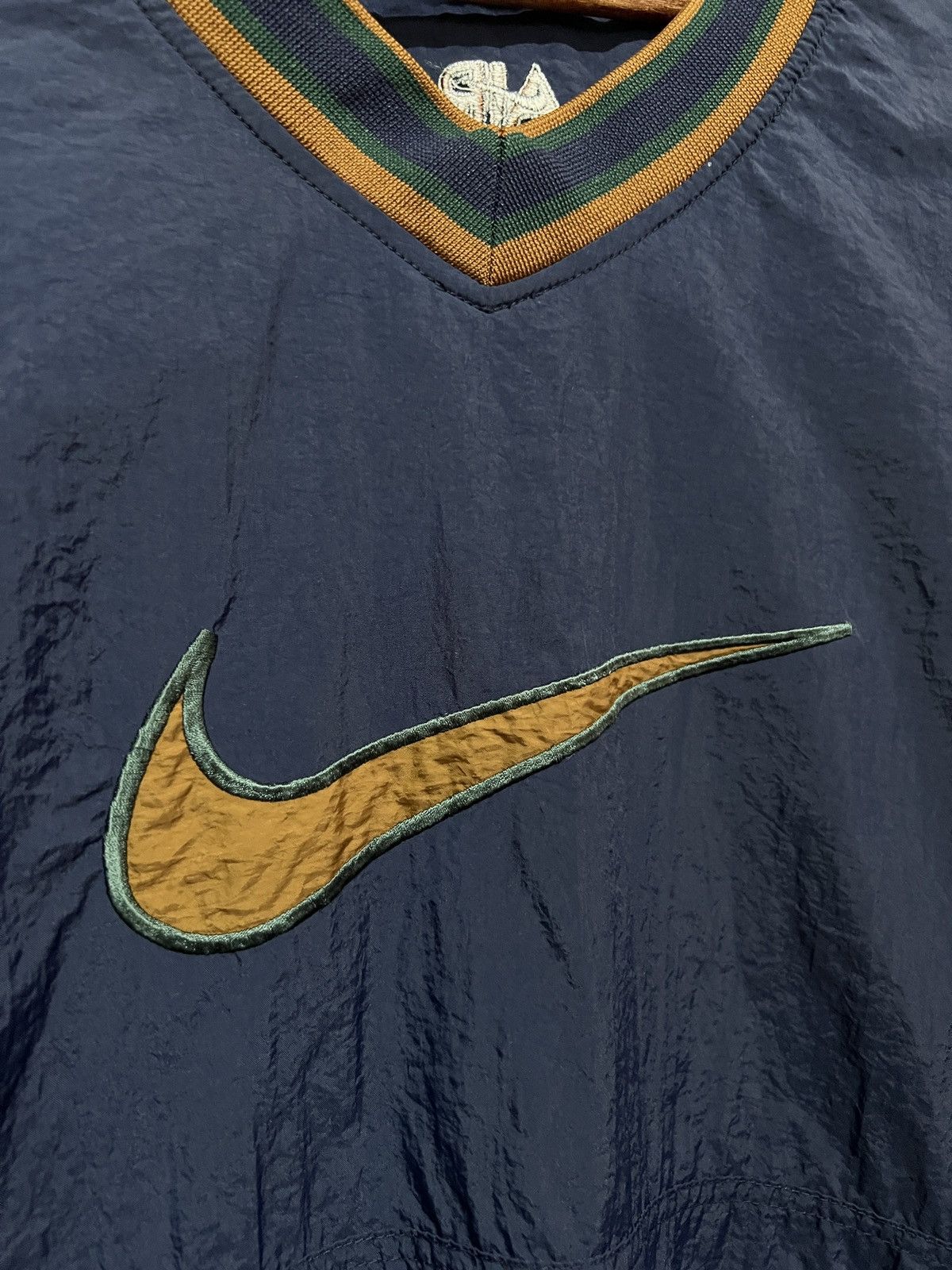 Nike Vintage 90s Nike Big Logo Swoosh Nylon Pullover Size US XL / EU 56 / 4 - 5 Thumbnail