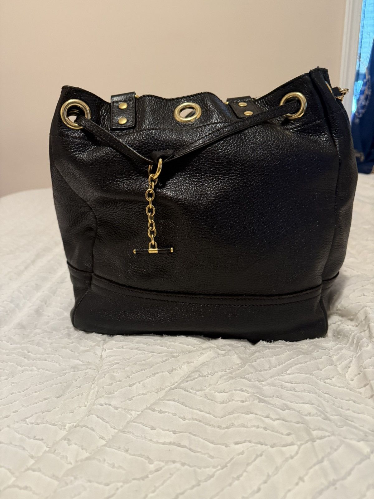 Yves Saint Laurent Yves Saint Laurent Lamb Skin Hand Bag Size ONE SIZE - 10 Thumbnail