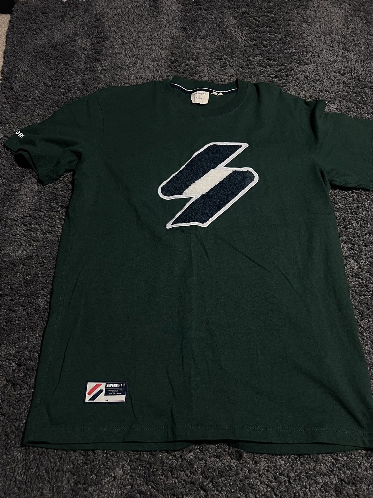Japanese Brand × Superdry Superdry Carpet S Tee Size US S / EU 44-46 / 1 - 1 Thumbnail