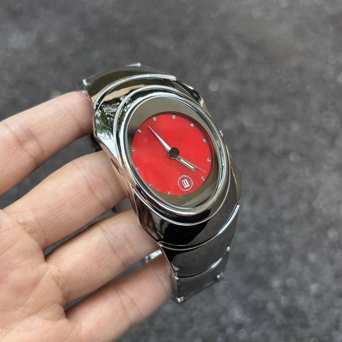 Vintage Red Y2k Creative Watch Size ONE SIZE - 3 Thumbnail
