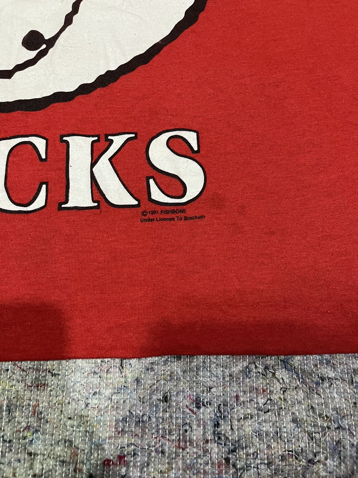 Band Tees VINTAGE FISHBONE "RACIM SUCKS 1991 " TEES Size US L / EU 52-54 / 3 - 5 Thumbnail