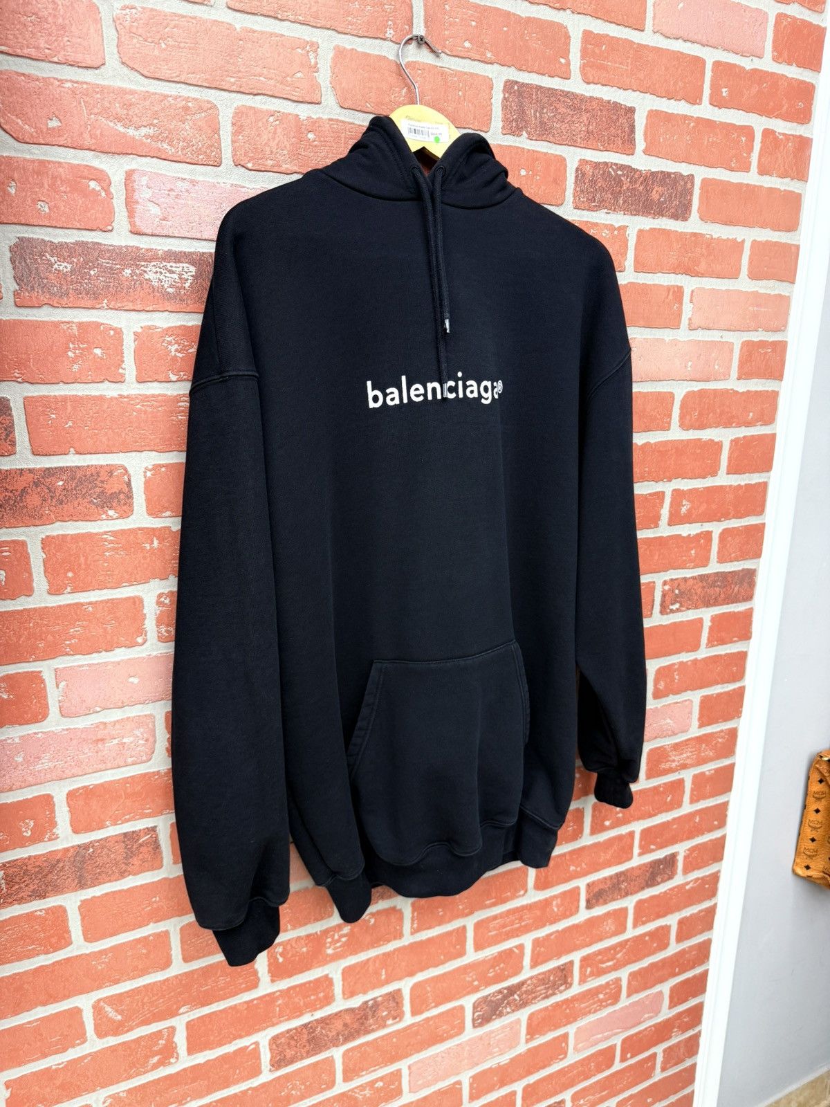 Balenciaga Men’s Balenciaga Black Copyright Hoodie size Large Size US L / EU 52-54 / 3 - 2 Thumbnail