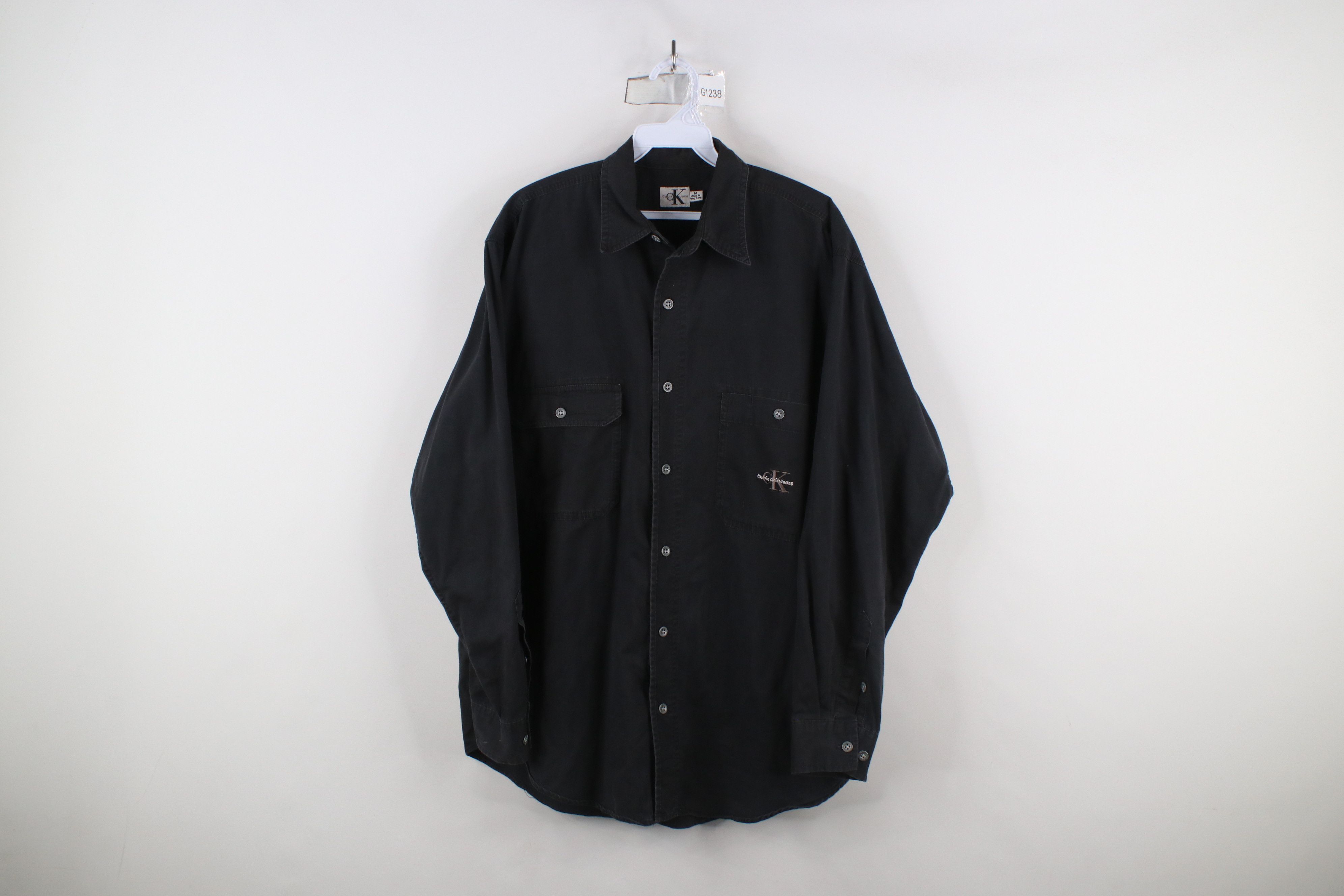 Calvin Klein × Vintage Vintage 90s Calvin Klein Spell Baggy Fit Button Shirt Black Size US M / EU 48-50 / 2 - 1 Thumbnail