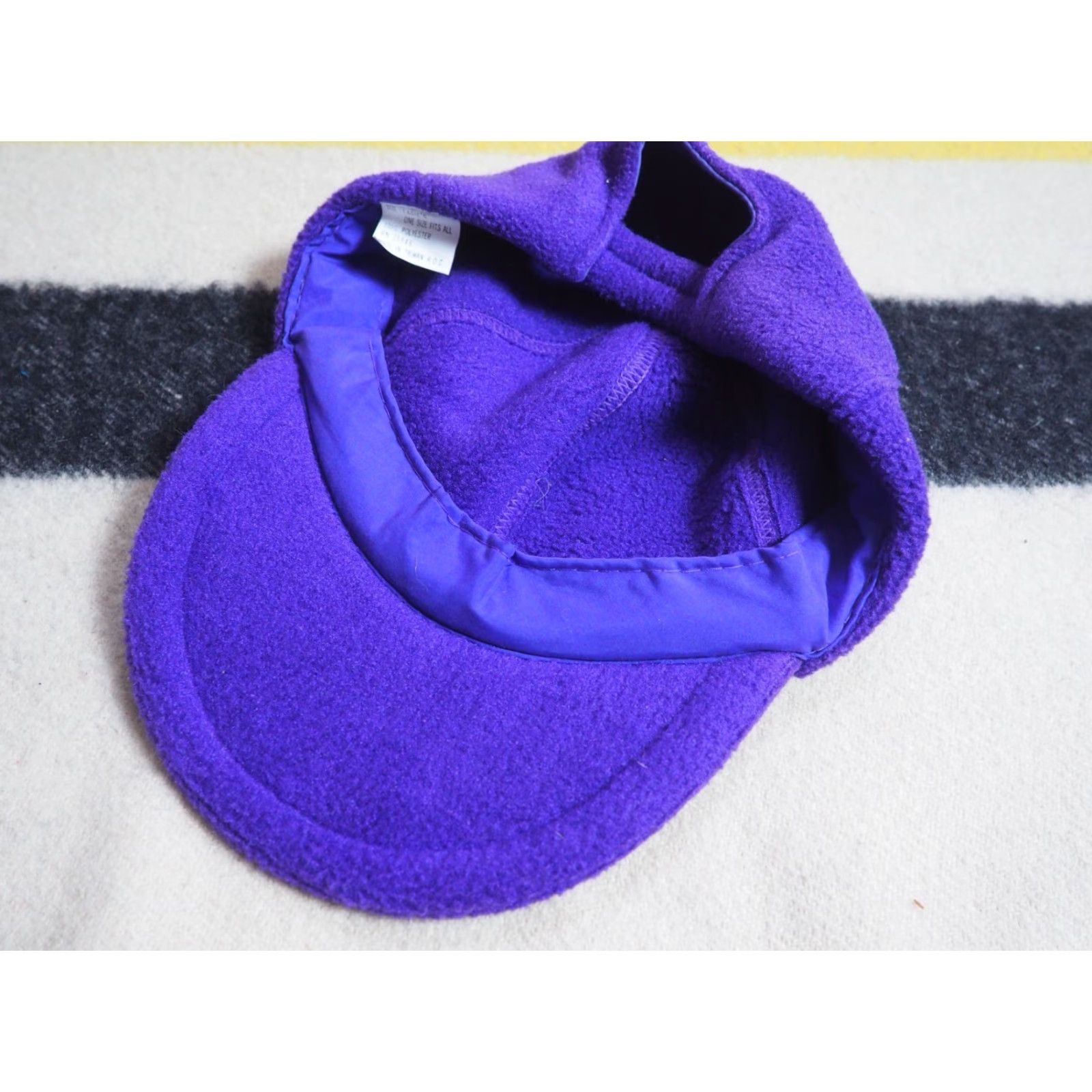 Vintage VTG 90s Purple Outdoor Camp Lodge Hiking Stretch Fit Fleece Hat Cap OSFM Hat Mens Baseball Cap OSFM Purple VTG 90s Outdoor Theme 90s Mens Size US M / EU 48-50 / 2 - 2 Thumbnail