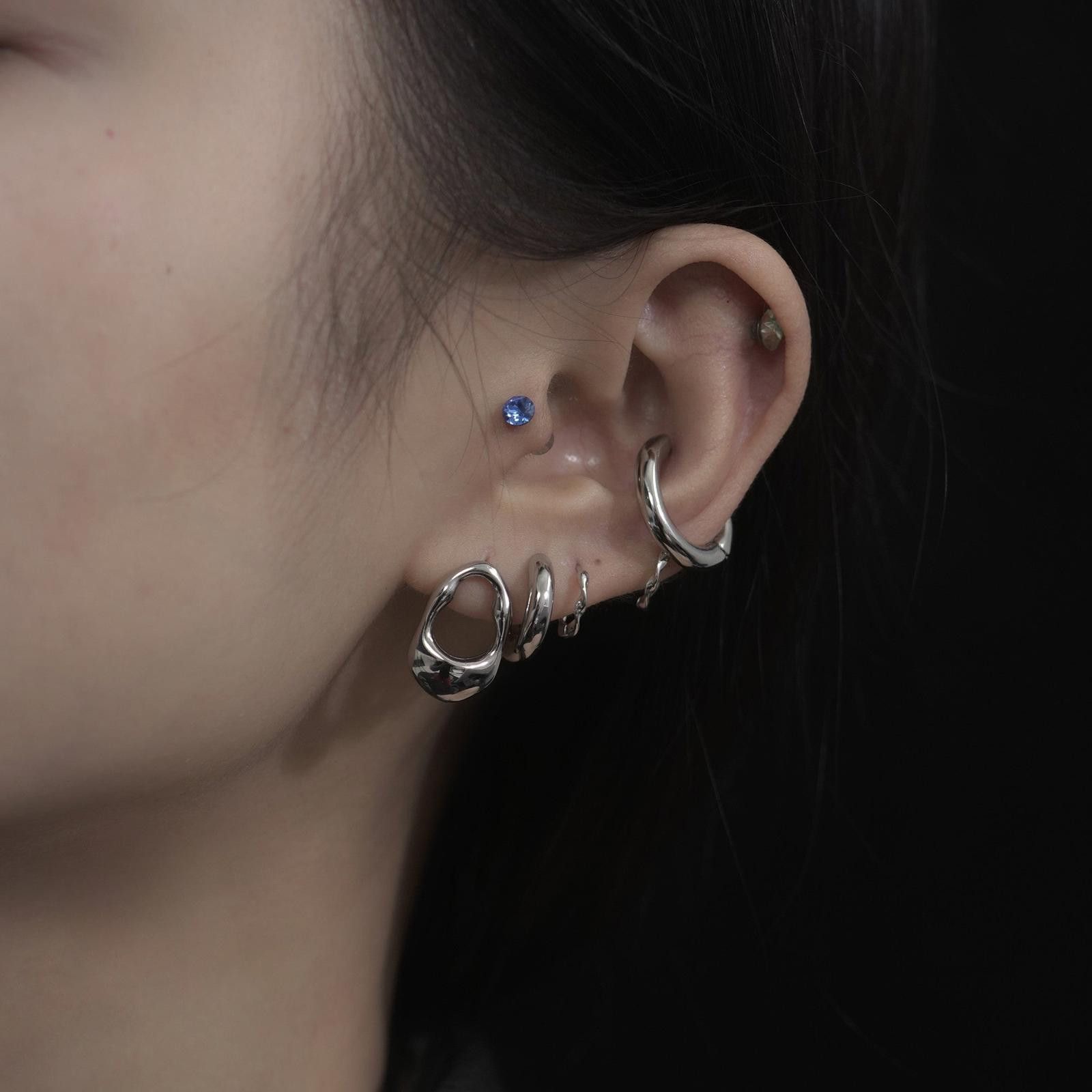 Jewelry Liquid Metal Earrings – Mirror Silver, Easy-Pull Fit Size ONE SIZE - 1 Thumbnail