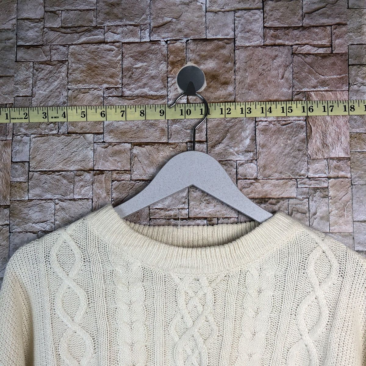 Aran Isles Knitwear × GU × Homespun Knitwear GU White aran isle cable Knitwear #A842 Size US L / EU 52-54 / 3 - 4 Thumbnail