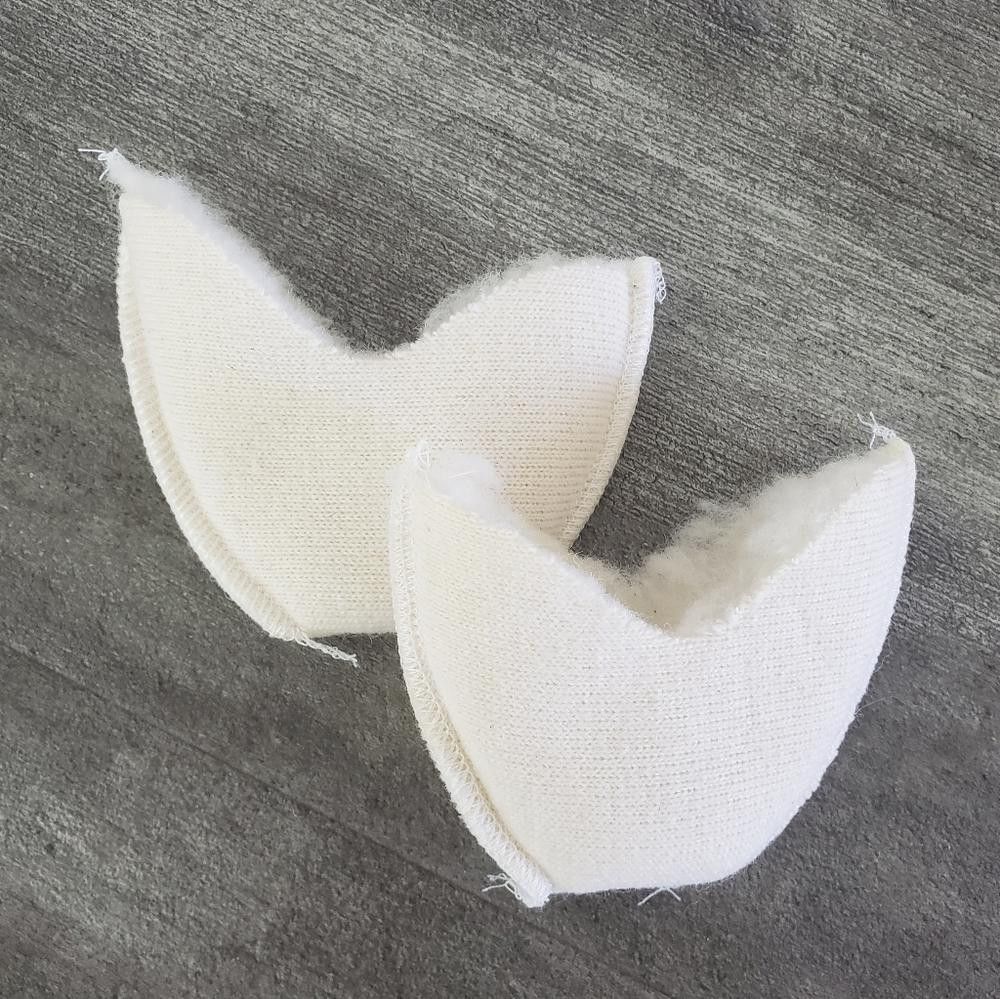 Designer Ballet Pointe Lambs Wool Pillow Toe Pad Size ONE SIZE - 2 Thumbnail