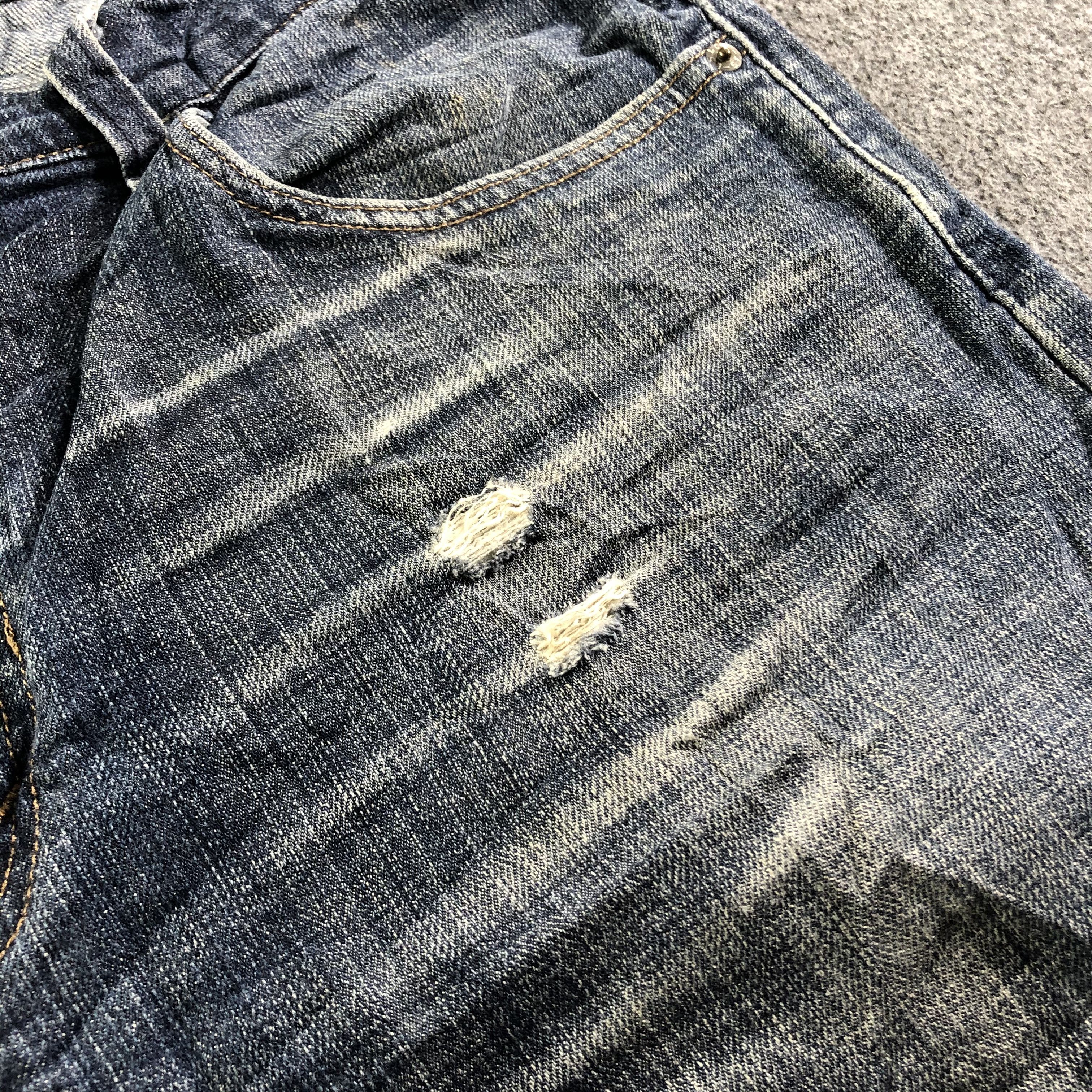 Levi's Vintage Blue Wash Levis 559 Jeans-J3238 Size US 35 - 9 Thumbnail