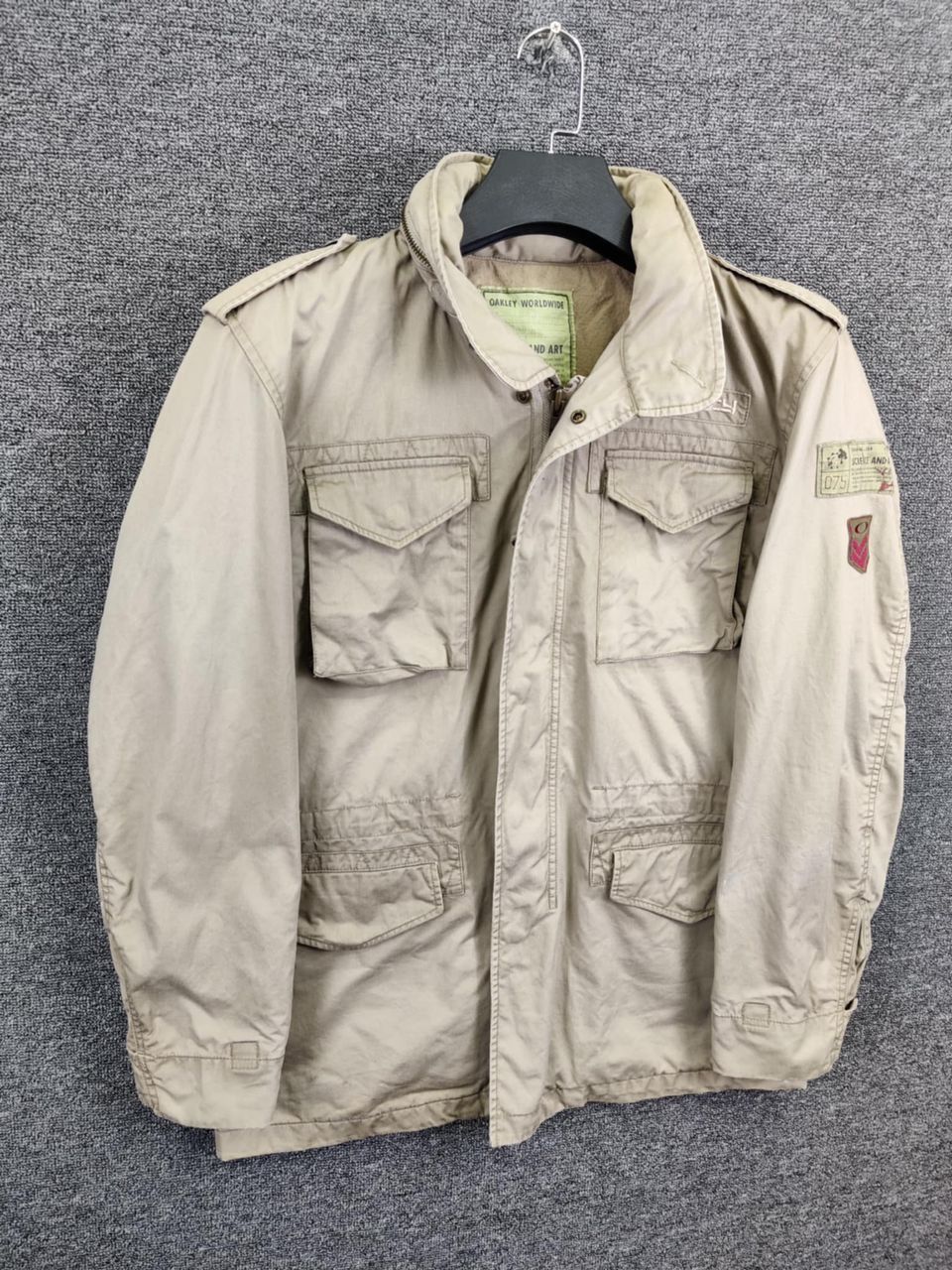Oakley Vintage 90s Oakley Worldwide M65 Field Military Jacket Size US L / EU 52-54 / 3 - 5 Thumbnail