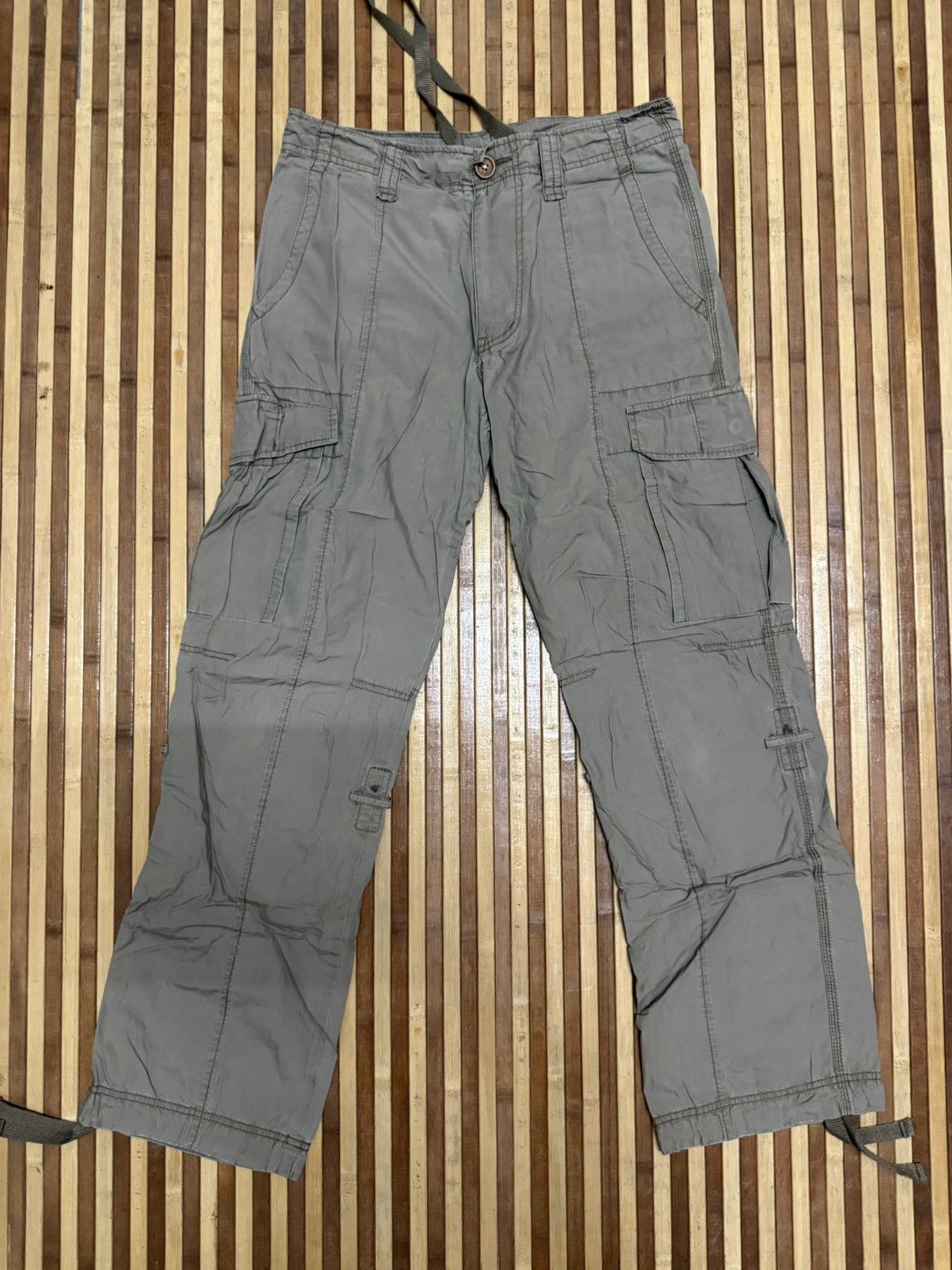 Uniqlo UNIQLO Cargo Pants Multipocket / Streetwear / W30x30 Size US 30 / EU 46 - 2 Thumbnail