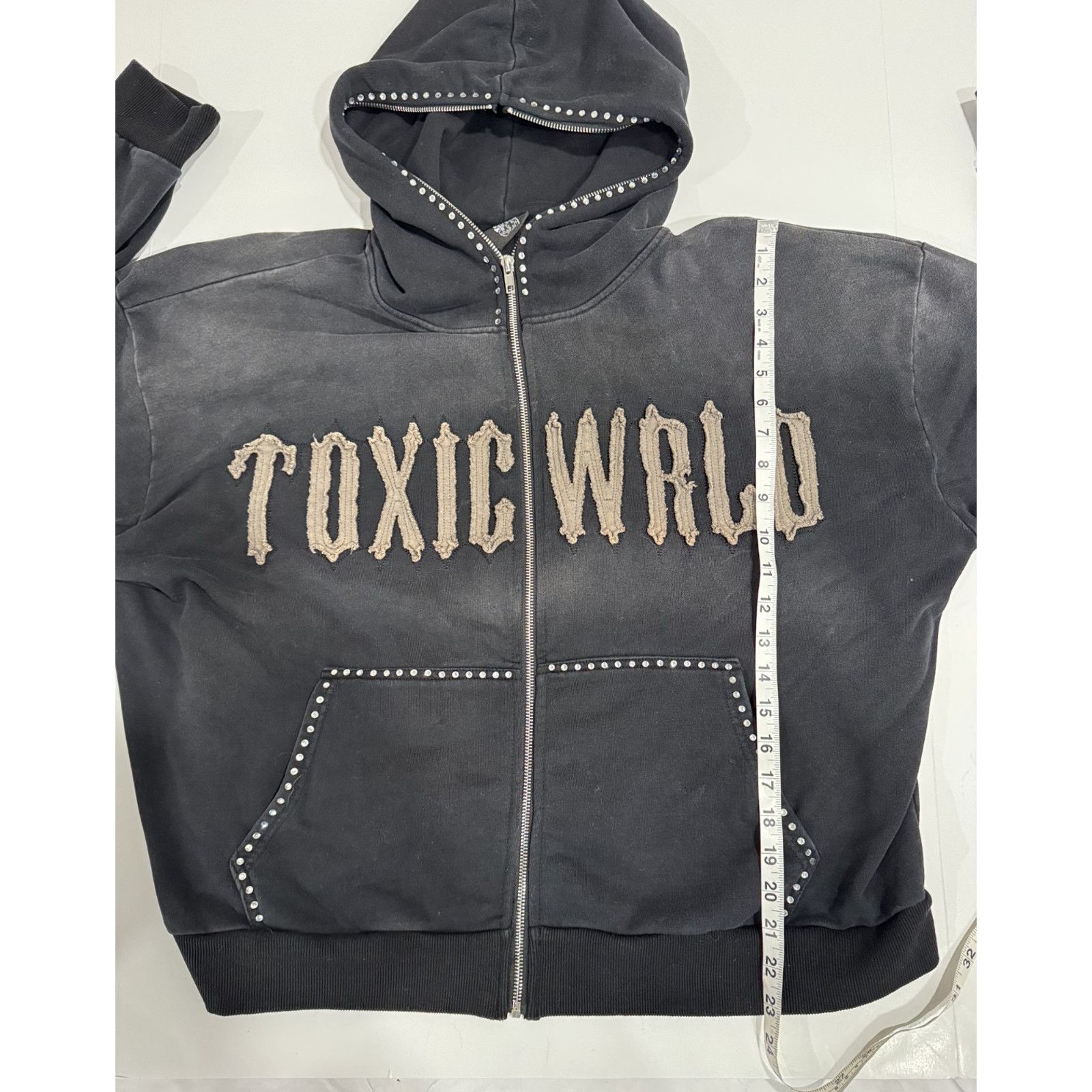 Other Toxic WRLD Zip Hoodie L Black Gothic Streetwear Y2K Grunge Size US L / EU 52-54 / 3 - 8 Thumbnail