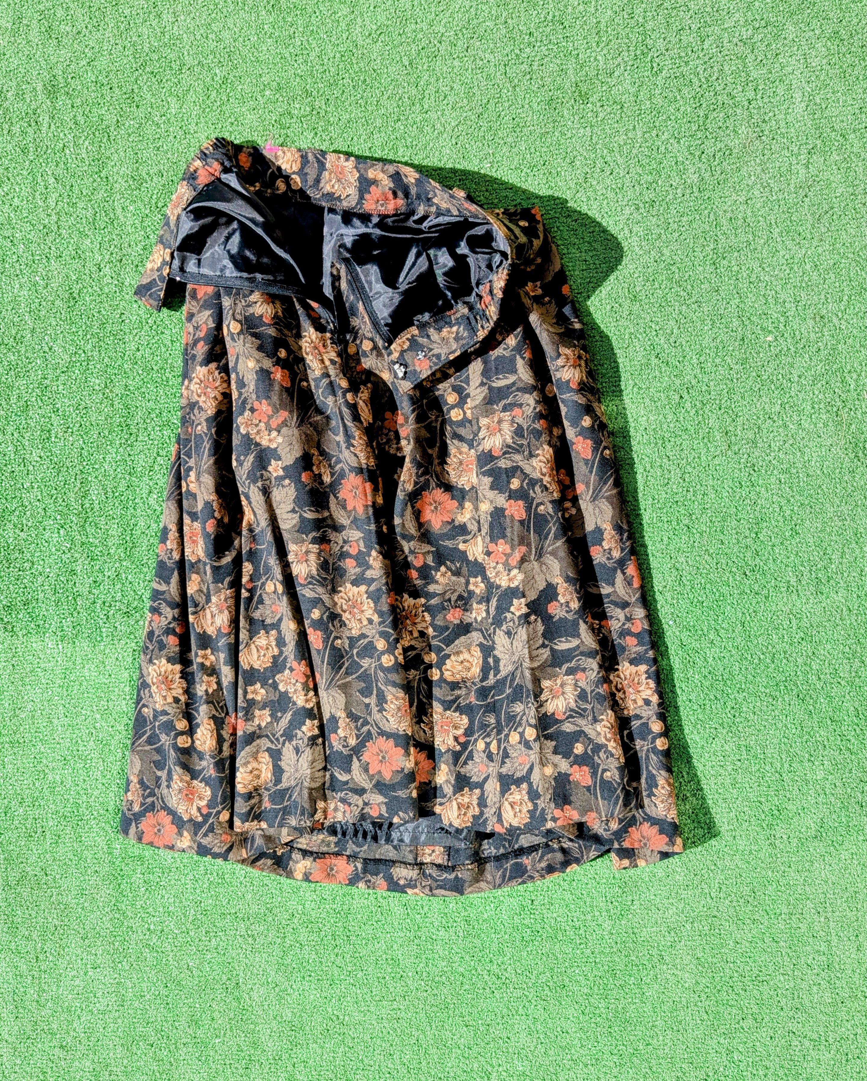 Vintage Vintage 1980s Floral Petite Zip w/Pockets Midi A-Line Skirt Size 25" / US 0 / IT 36 - 6 Thumbnail