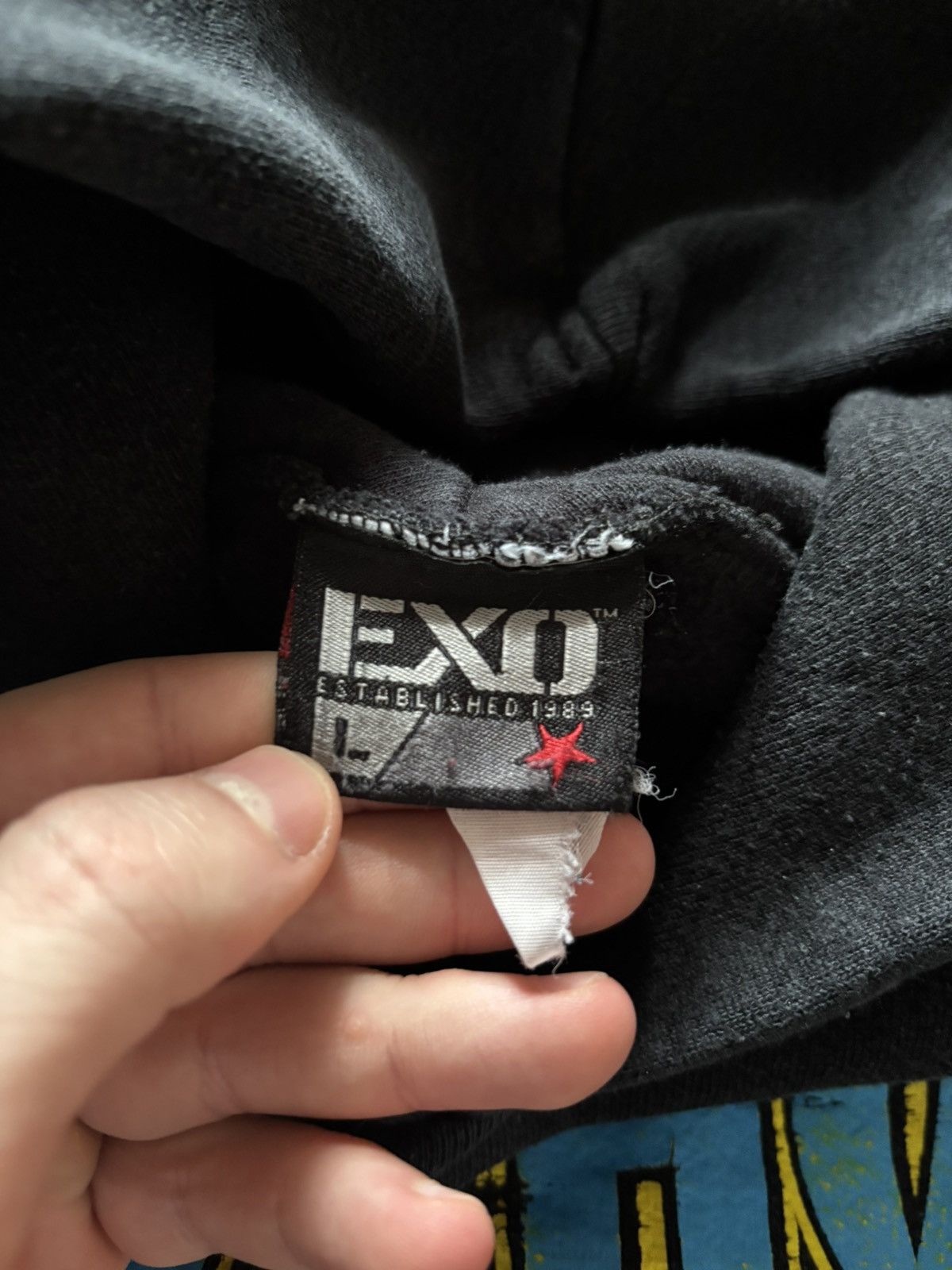 Vintage Vintage EXO Shop Canadian Skate Quebec City Hoodie Size US L / EU 52-54 / 3 - 4 Thumbnail
