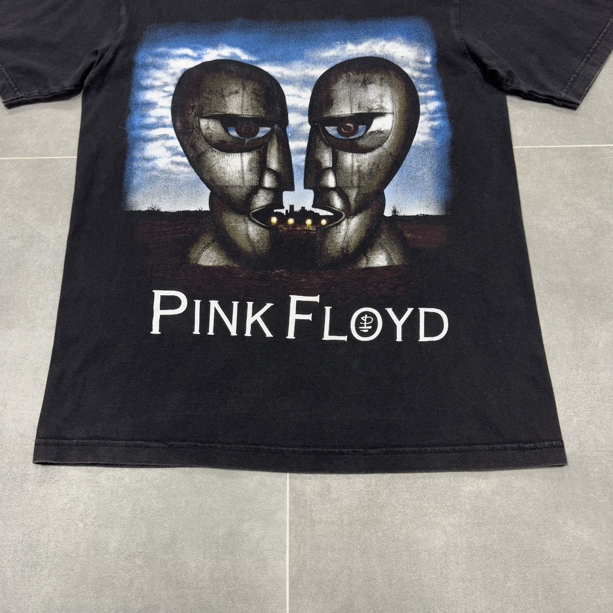 Band Tees × Pink Floyd × Vintage Vintage Pink Floyd "North American Tour 1994" T-Shirt Size M Size US M / EU 48-50 / 2 - 5 Thumbnail