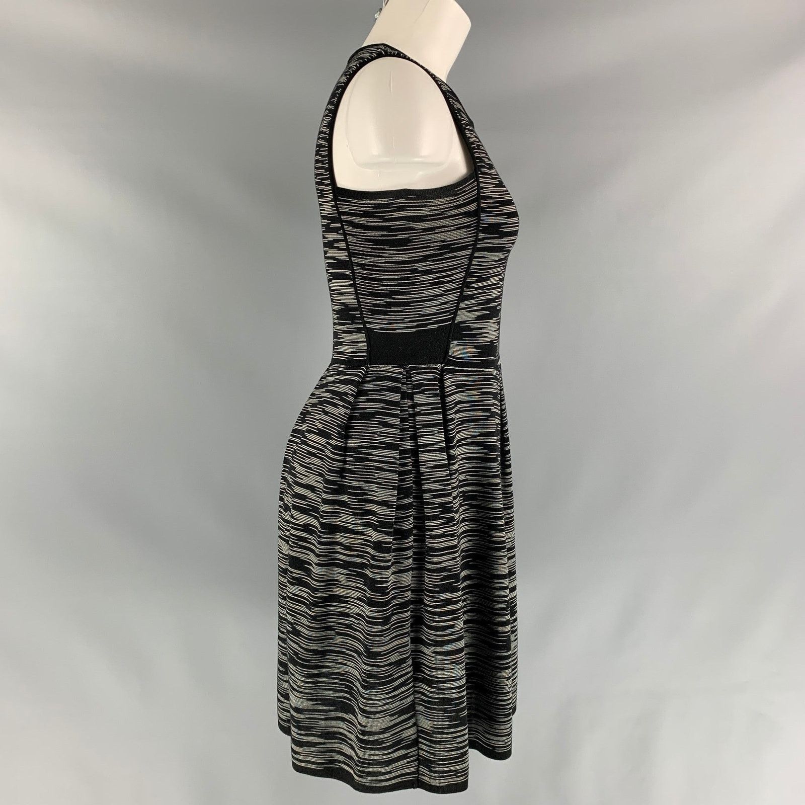 Other M MISSONI Size 4 Black White Knit A-Line Dress Size S / US 4 / IT 40 - 2 Thumbnail